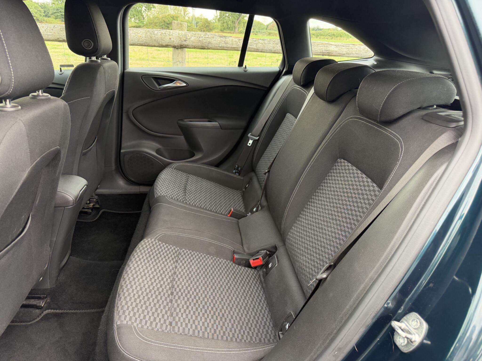 2017 VAUXHALL ASTRA 2017 VAUXHALL ASTRA