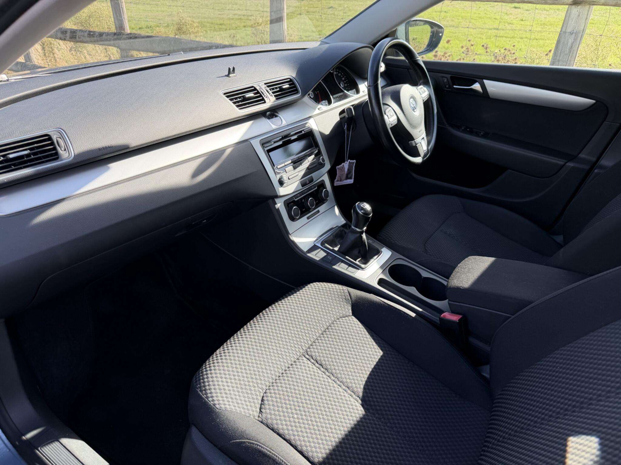 2013 VOLKSWAGEN PASSAT 2013 VOLKSWAGEN PASSAT