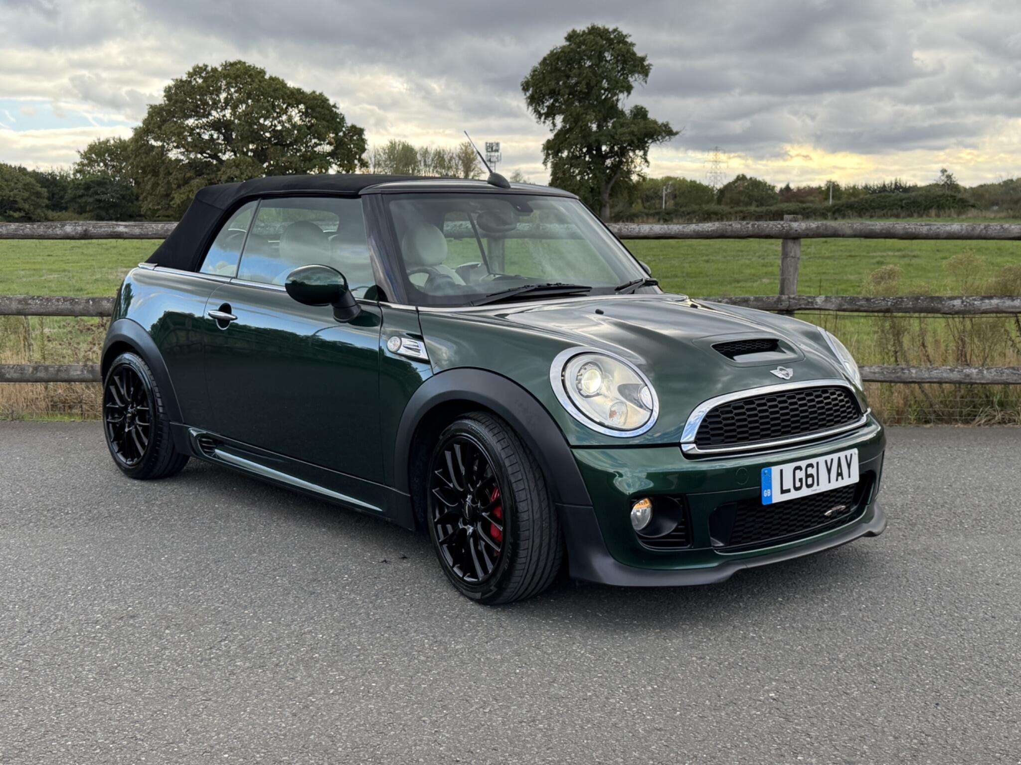 A 2011 MINI CONVERTIBLE 1.6 John Cooper Works Euro 5 2dr A 2011 MINI CONVERTIBLE 1.6 John Cooper Works Euro 5 2dr