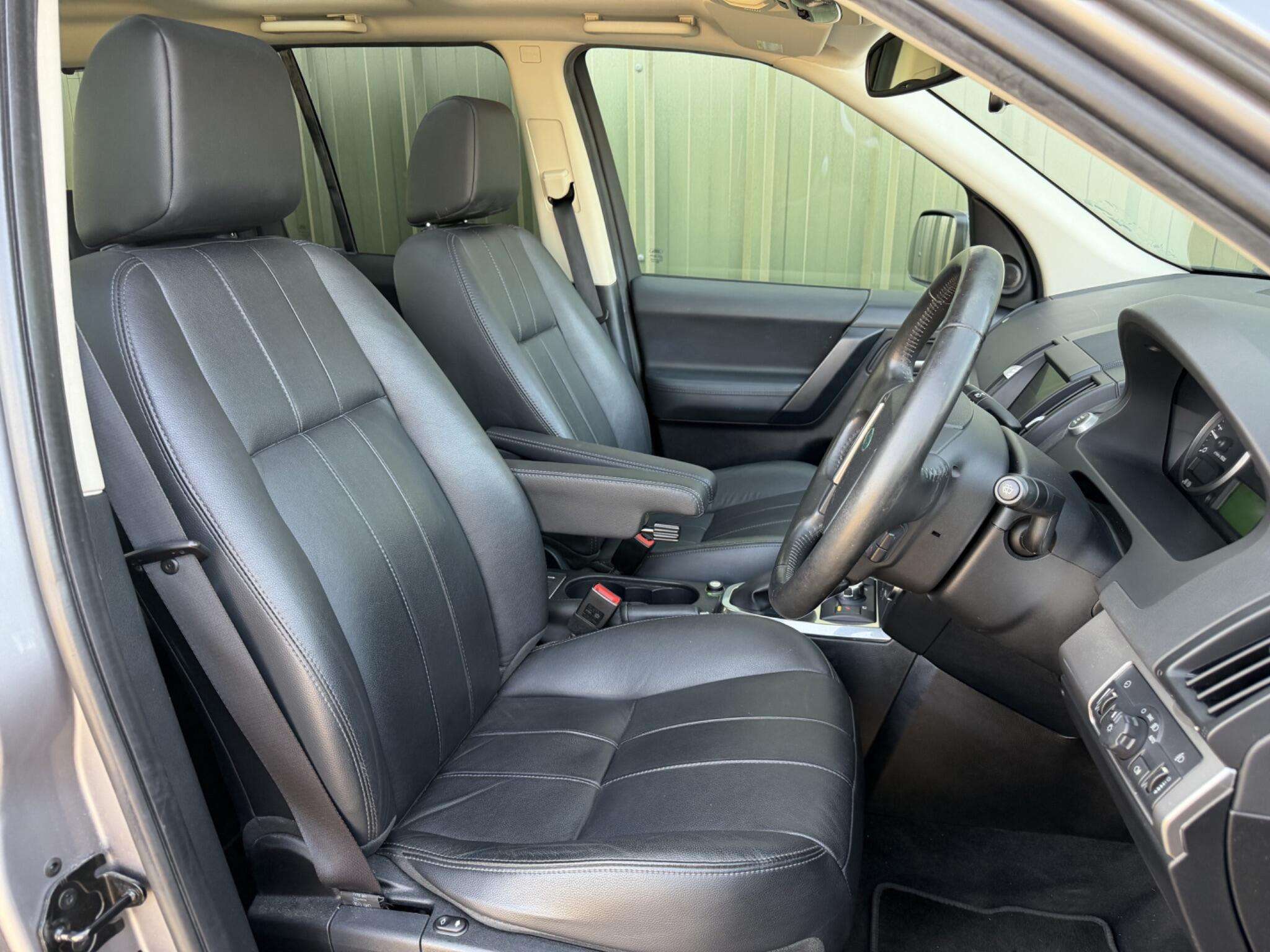 2011 LAND ROVER FREELANDER 2 2011 LAND ROVER FREELANDER 2
