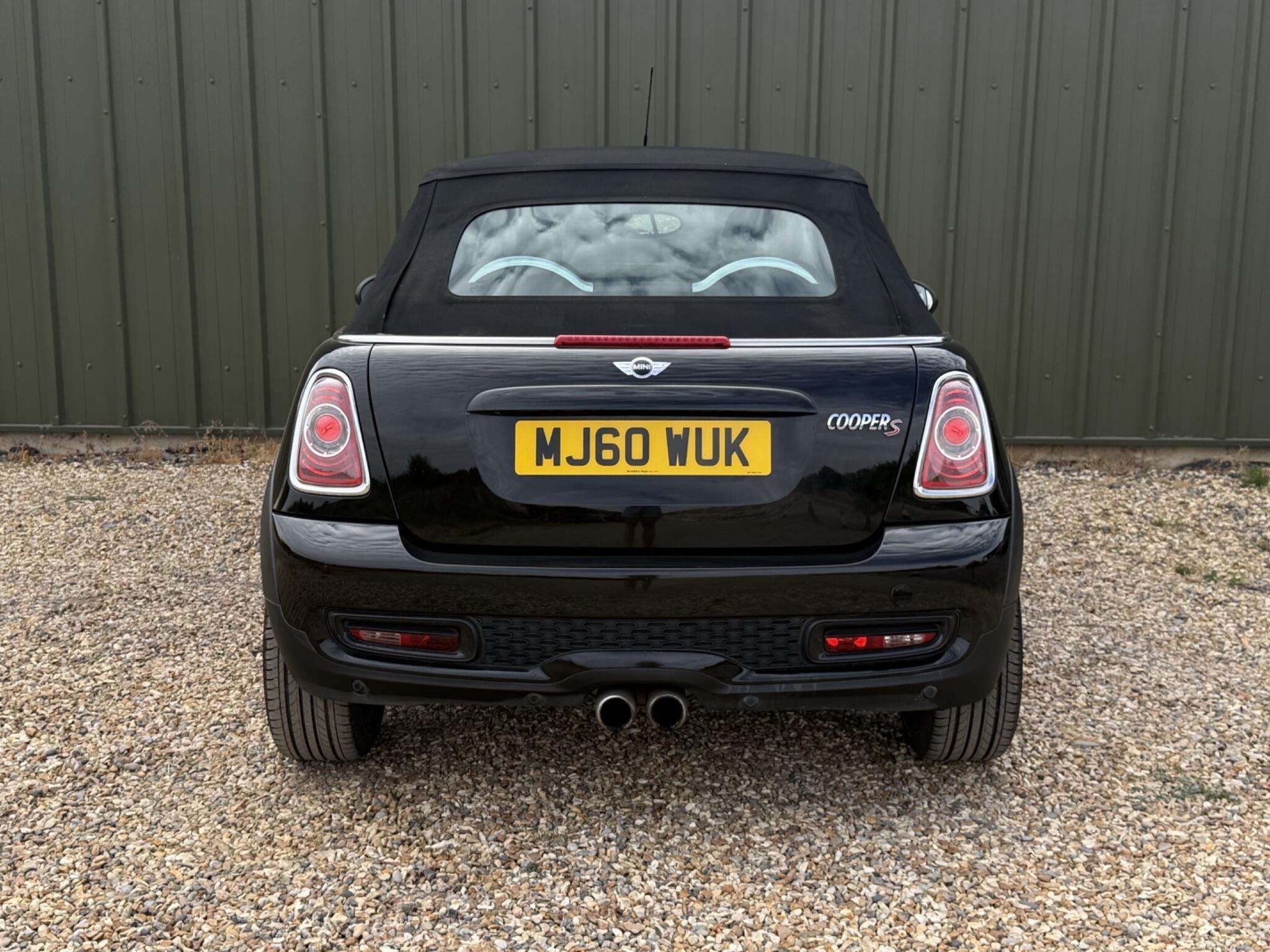 2010 MINI CONVERTIBLE 2010 MINI CONVERTIBLE