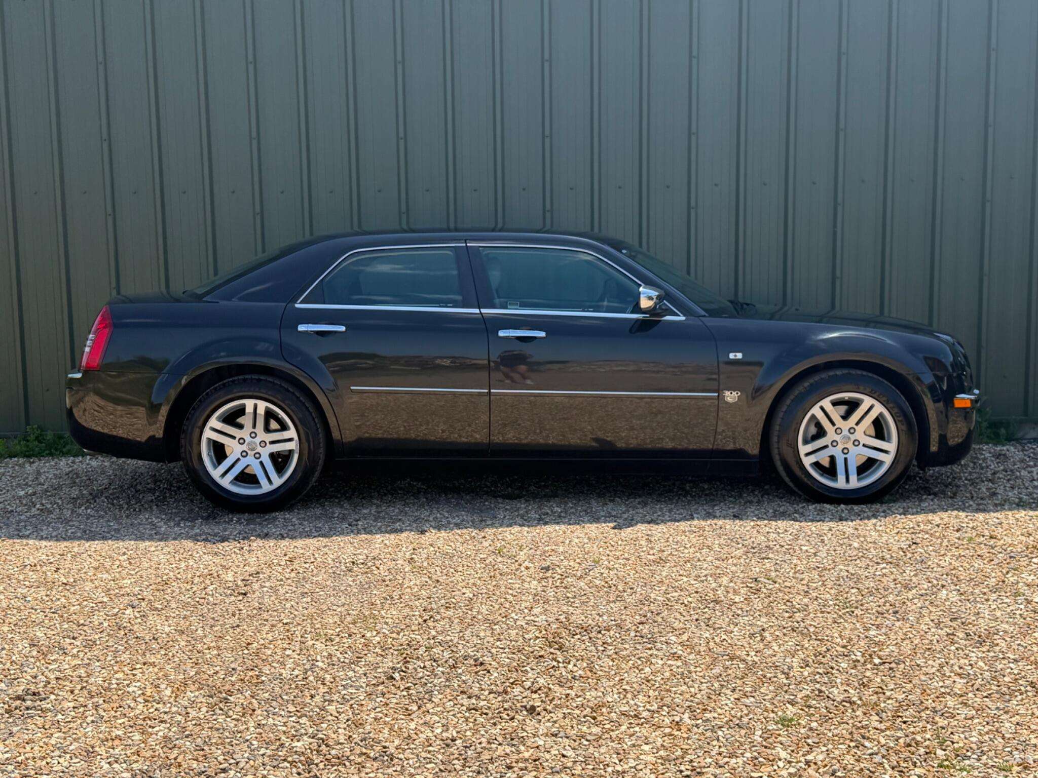 A 2008 CHRYSLER 300C 3.0 CRD V6 4dr A 2008 CHRYSLER 300C 3.0 CRD V6 4dr