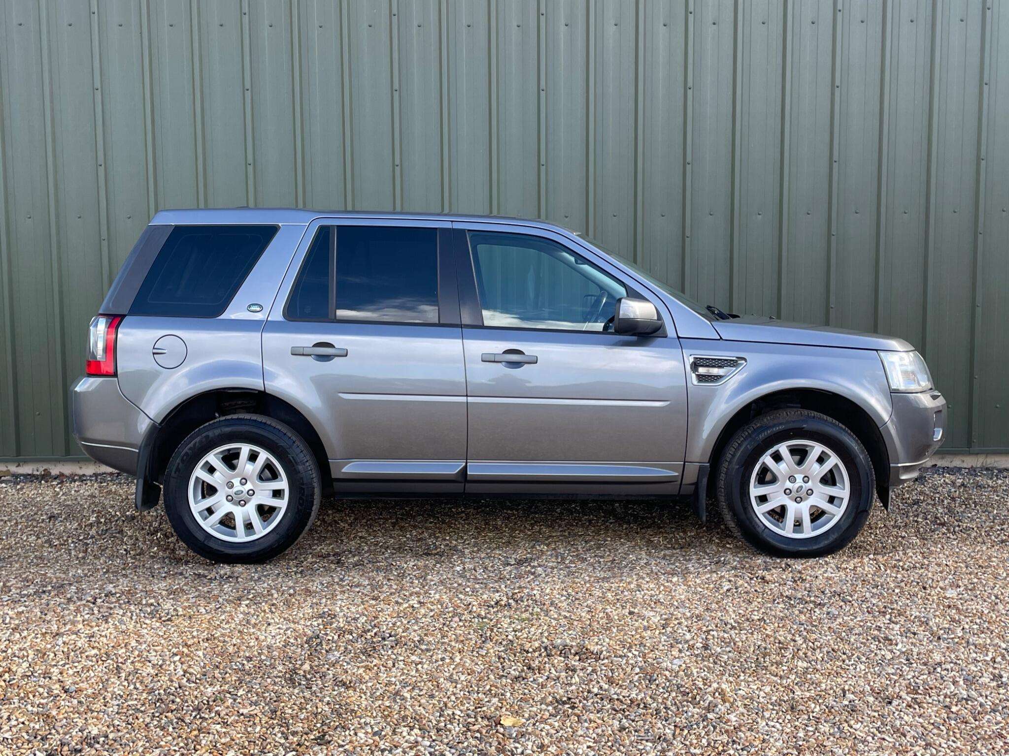 2011 LAND ROVER FREELANDER 2 2011 LAND ROVER FREELANDER 2