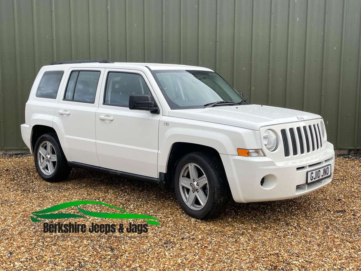Check out this Jeep Patriot 2010 Petrol Manual