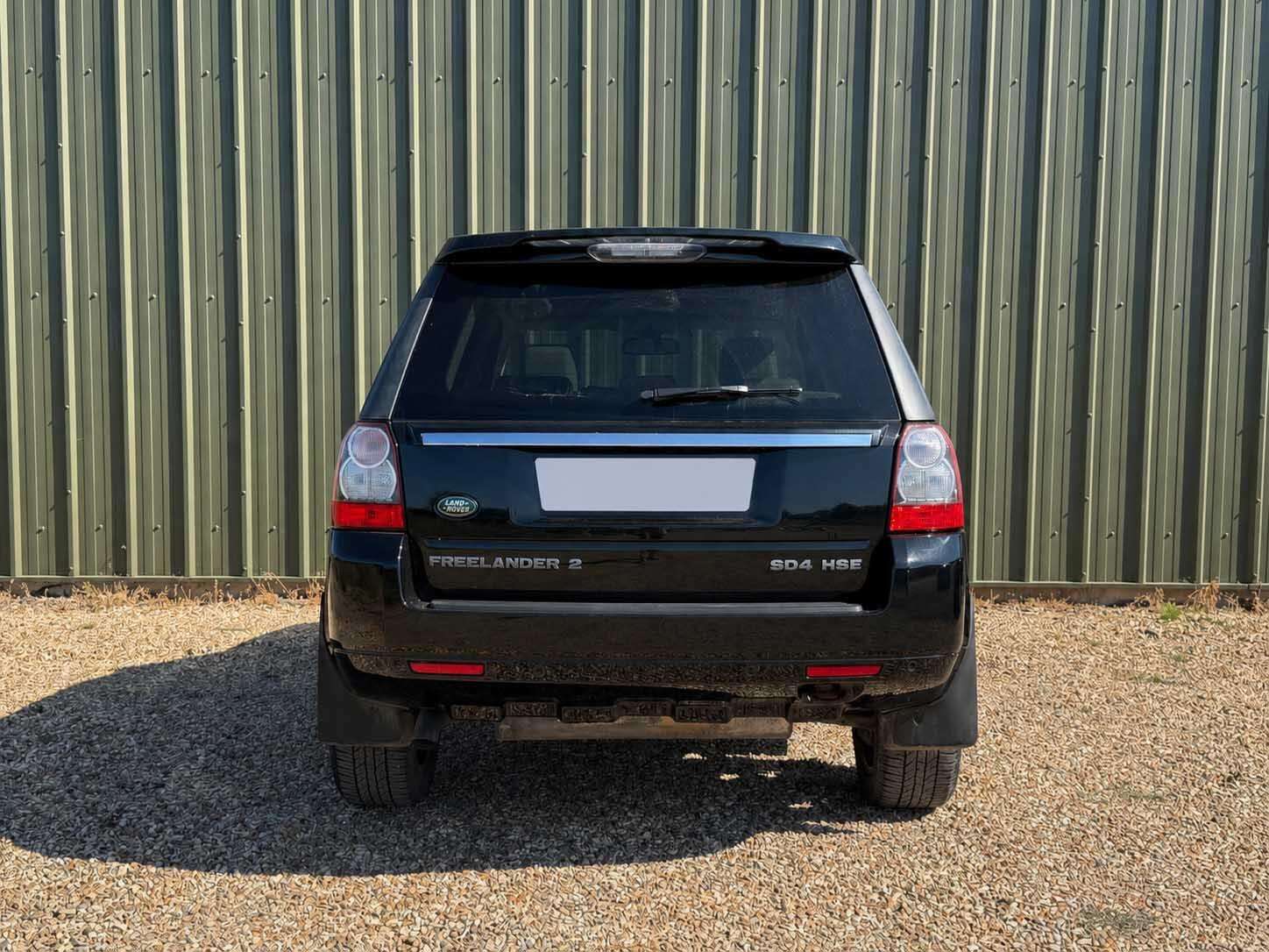 A 2012 LAND ROVER FREELANDER 2 2.2 SD4 HSE CommandShift 4WD Euro 5 5dr A 2012 LAND ROVER FREELANDER 2 2.2 SD4 HSE CommandShift 4WD Euro 5 5dr