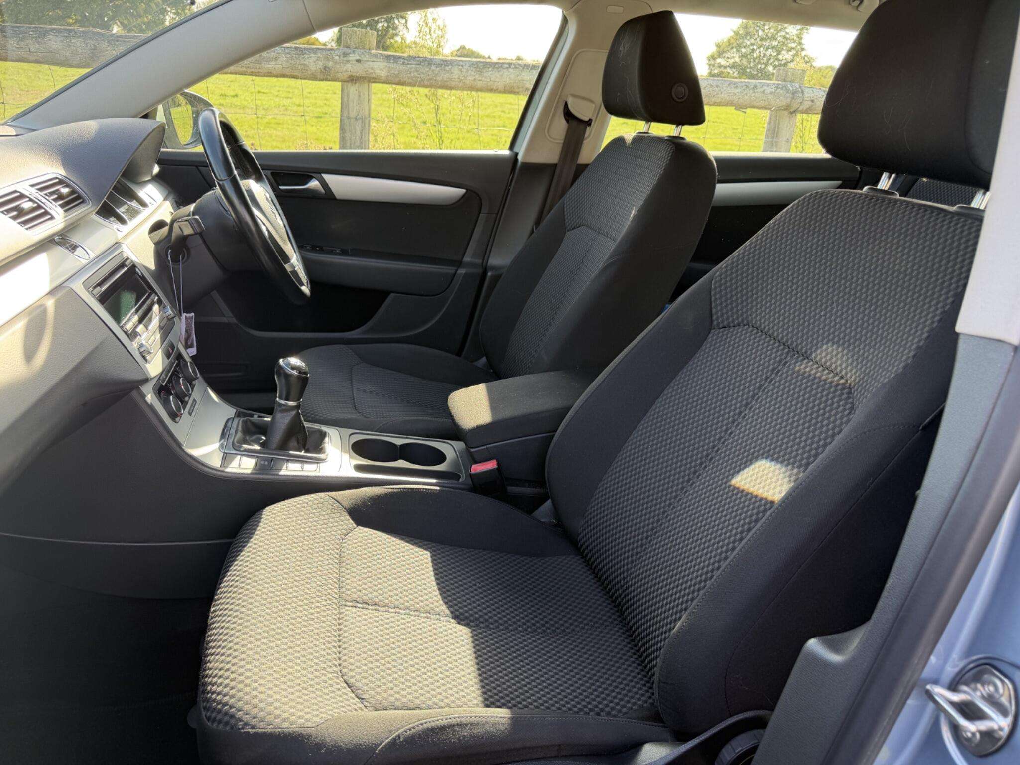 2013 VOLKSWAGEN PASSAT 2013 VOLKSWAGEN PASSAT