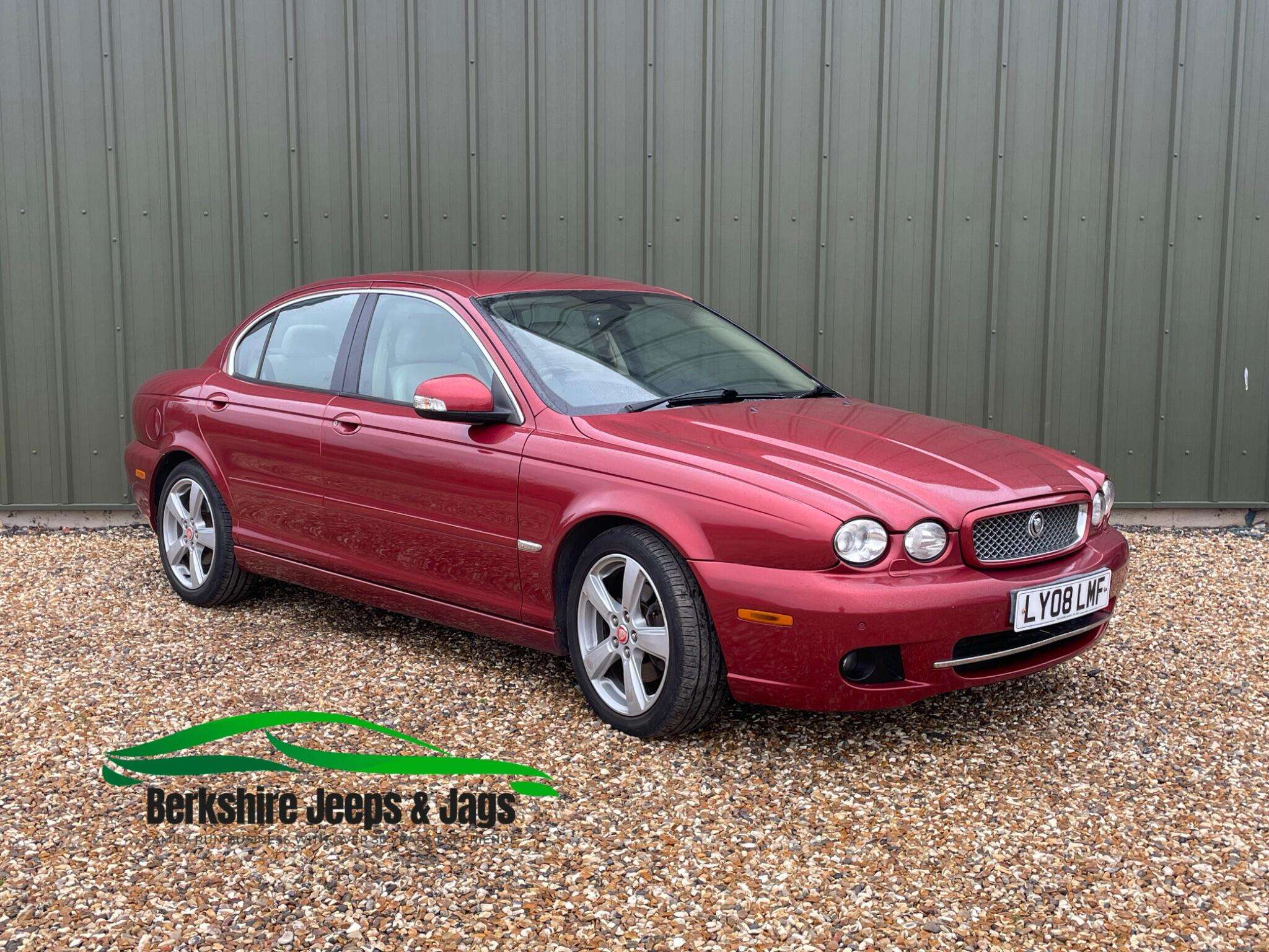 A 2008 JAGUAR X-TYPE 2.2D DPF SE 4dr A 2008 JAGUAR X-TYPE 2.2D DPF SE 4dr