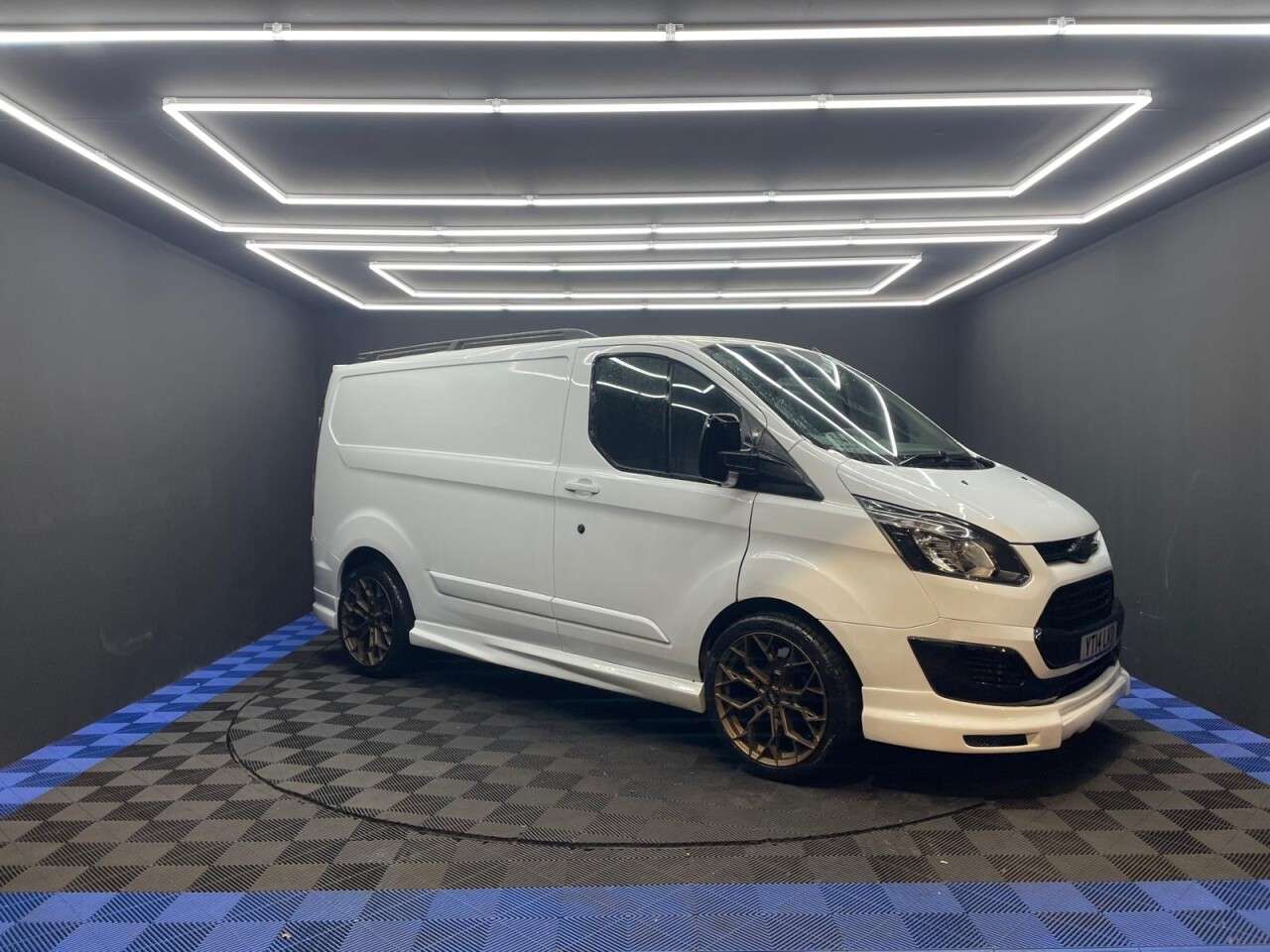A 2014 FORD TRANSIT CUSTOM 2.2 TDCi 270 ECOnetic Panel Van 5dr Diesel Manual L1 H1 (162 g/km, 98 bhp) A 2014 FORD TRANSIT CUSTOM 2.2 TDCi 270 ECOnetic Panel Van 5dr Diesel Manual L1 H1 (162 g/km, 98 bhp)