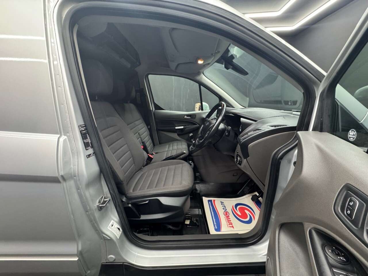 2019 FORD TRANSIT CONNECT 2019 FORD TRANSIT CONNECT