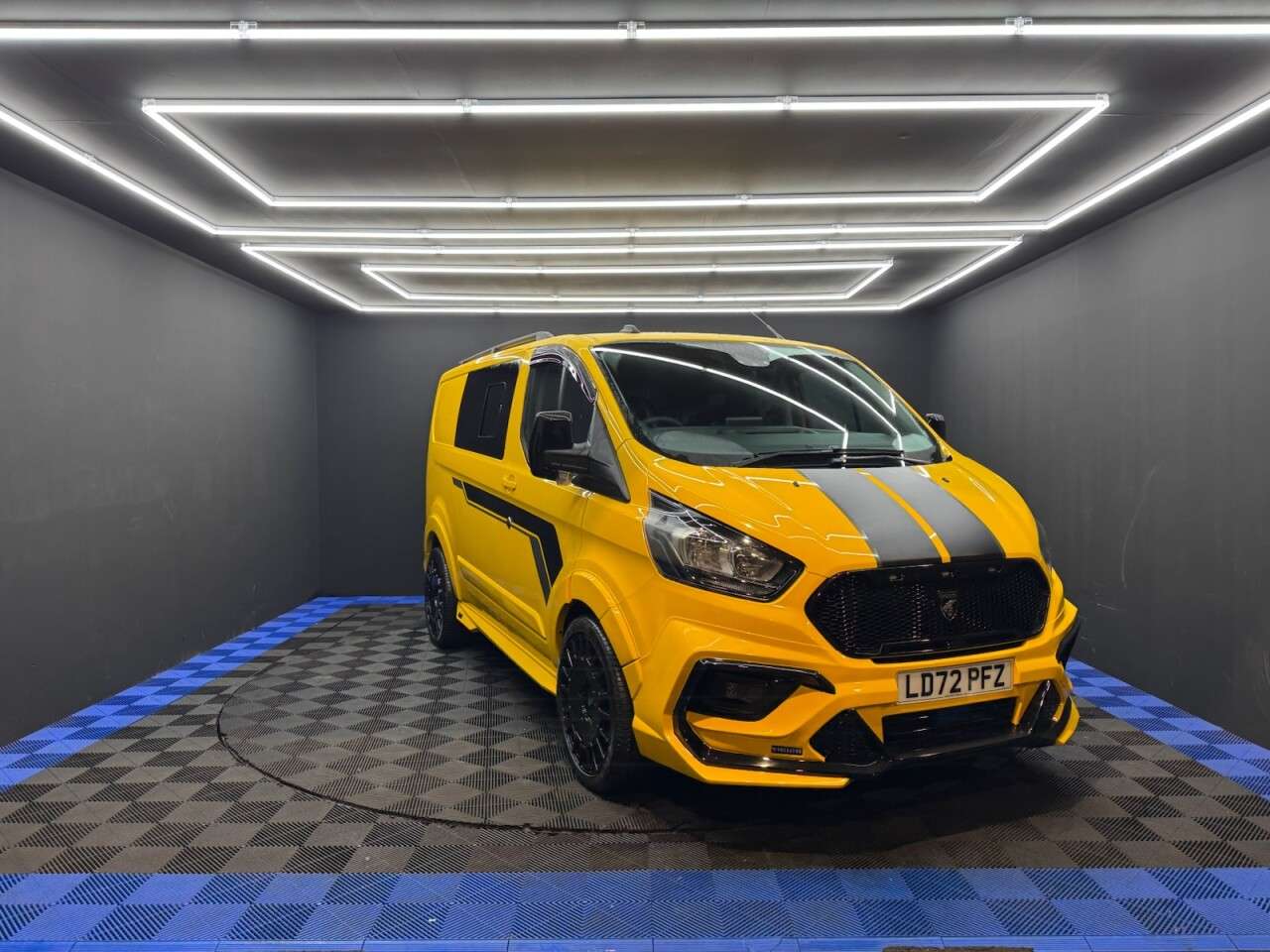 A 2022 FORD TRANSIT CUSTOM 2.0 340 EcoBlue Leader Panel Van 5dr Diesel Manual L1 H1 Euro 6 (s/s) (130 A 2022 FORD TRANSIT CUSTOM 2.0 340 EcoBlue Leader Panel Van 5dr Diesel Manual L1 H1 Euro 6 (s/s) (130