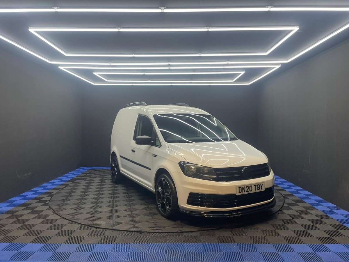 Check out this Volkswagen Caddy 2020 Diesel Manual