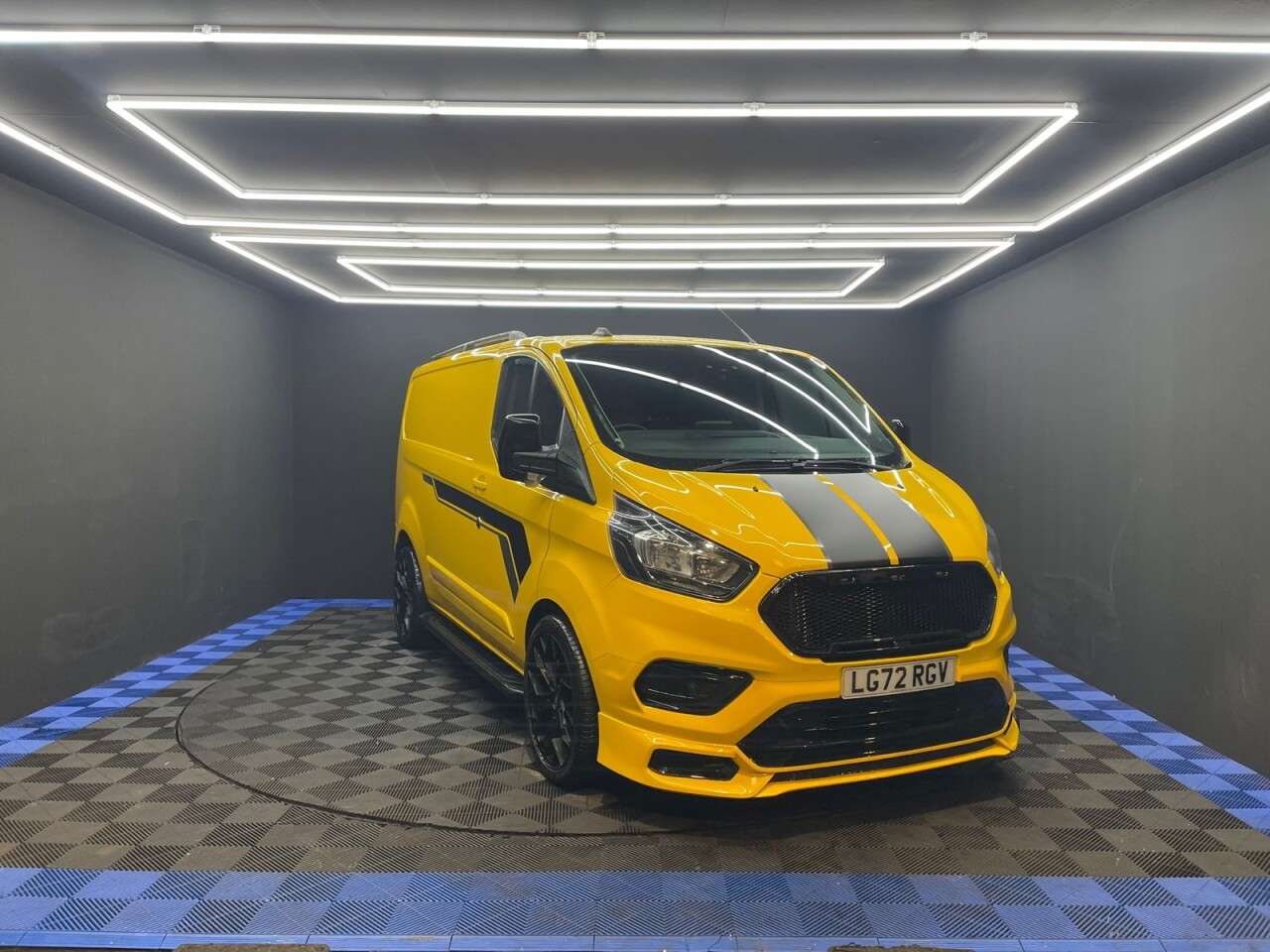 A 2022 FORD TRANSIT CUSTOM 2.0 340 EcoBlue Leader Panel Van 5dr Diesel Manual L1 H1 Euro 6 (s/s) (130 A 2022 FORD TRANSIT CUSTOM 2.0 340 EcoBlue Leader Panel Van 5dr Diesel Manual L1 H1 Euro 6 (s/s) (130