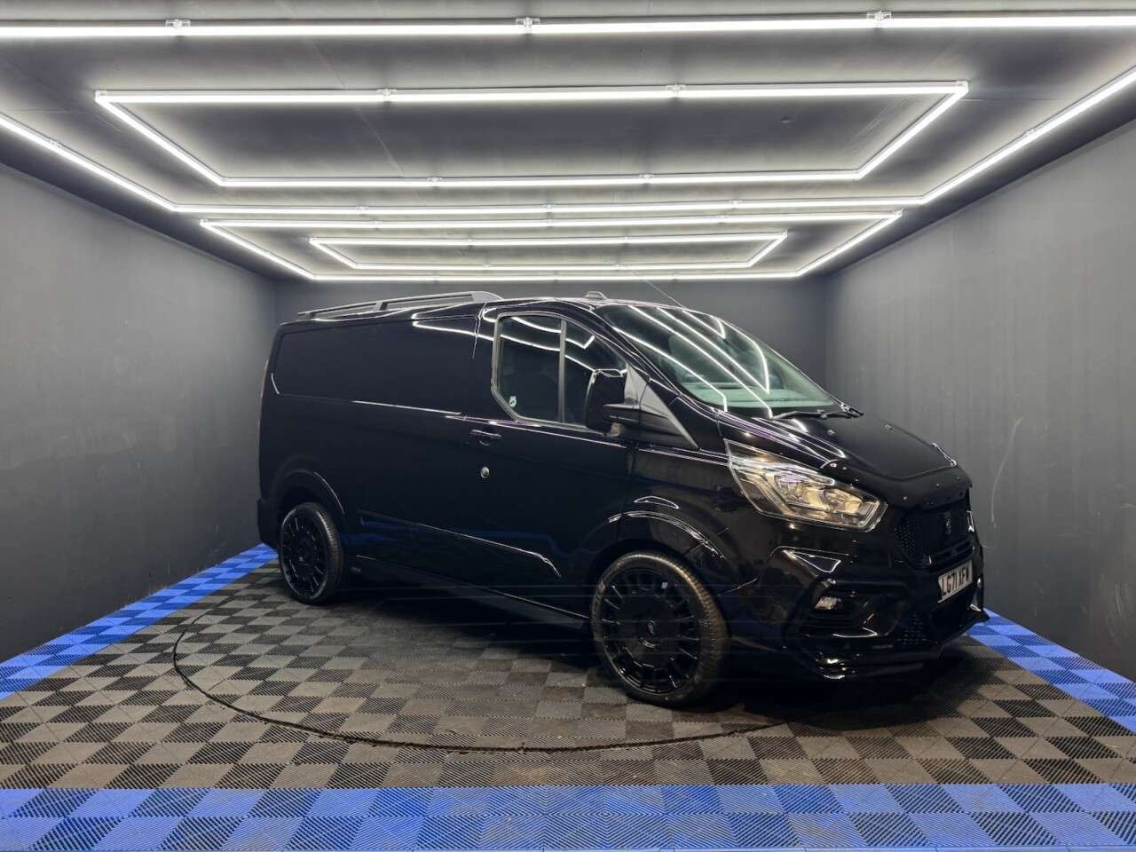 A 2021 FORD TRANSIT CUSTOM 2.0 280 EcoBlue Limited Panel Van 5dr Diesel Manual L1 H1 Euro 6 (s/s) (130 A 2021 FORD TRANSIT CUSTOM 2.0 280 EcoBlue Limited Panel Van 5dr Diesel Manual L1 H1 Euro 6 (s/s) (130