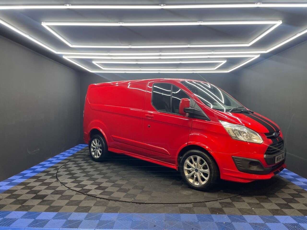 A 2014 FORD TRANSIT CUSTOM 2.2 TDCi 290 Sport Panel Van 5dr Diesel Manual L1 H1 (186 g/km, 153 bhp) SP A 2014 FORD TRANSIT CUSTOM 2.2 TDCi 290 Sport Panel Van 5dr Diesel Manual L1 H1 (186 g/km, 153 bhp) SP