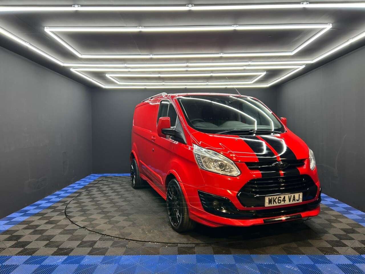 A 2014 FORD TRANSIT CUSTOM 2.2 TDCi 290 Sport Panel Van 5dr Diesel Manual L1 H1 (186 g/km, 153 bhp) SP A 2014 FORD TRANSIT CUSTOM 2.2 TDCi 290 Sport Panel Van 5dr Diesel Manual L1 H1 (186 g/km, 153 bhp) SP
