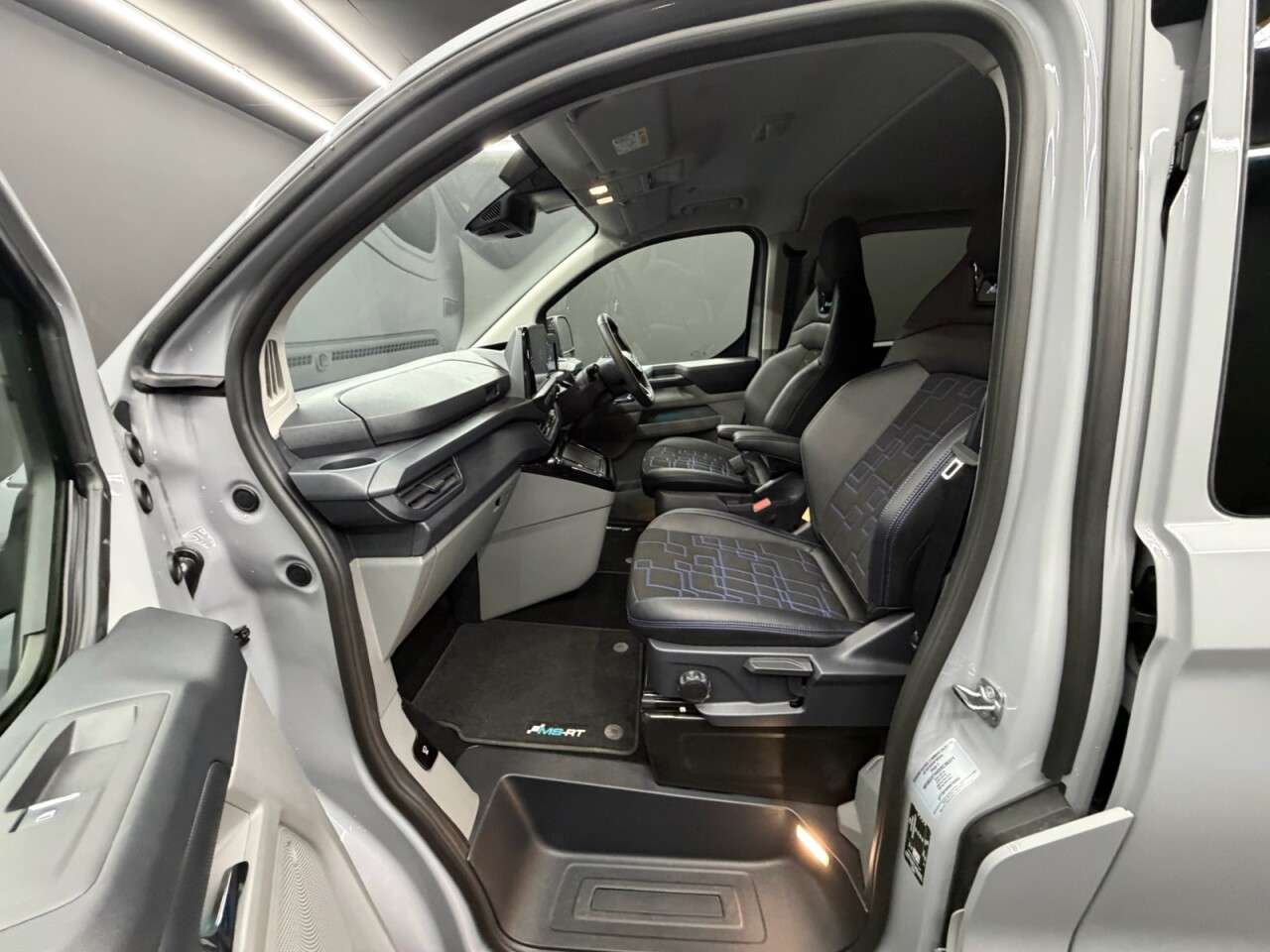 2025 FORD TRANSIT CUSTOM 2025 FORD TRANSIT CUSTOM