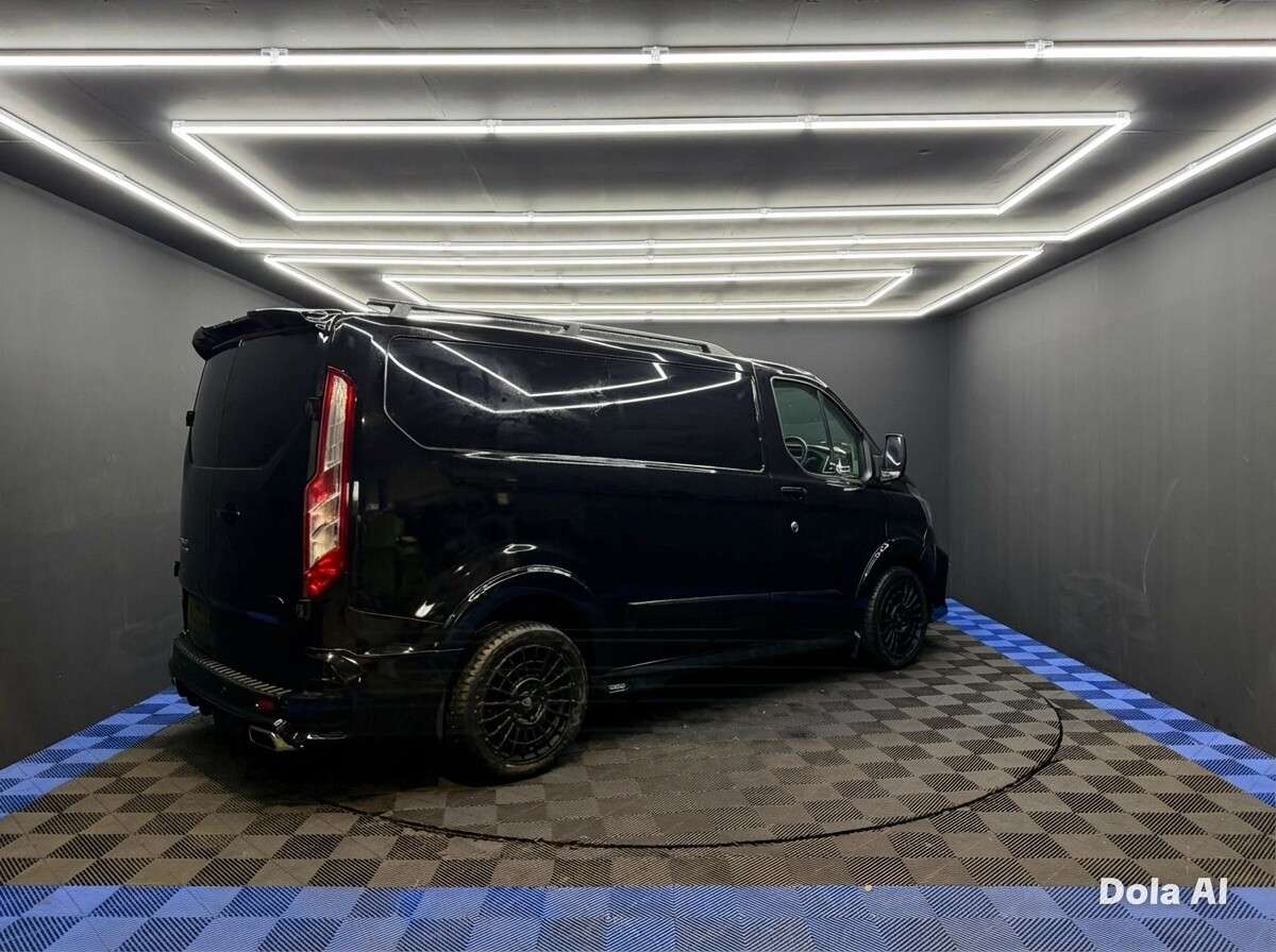A 2020 FORD TRANSIT CUSTOM 2.0 280 EcoBlue Limited Panel Van 5dr Diesel Manual L1 H1 Euro 6 (s/s) (130 A 2020 FORD TRANSIT CUSTOM 2.0 280 EcoBlue Limited Panel Van 5dr Diesel Manual L1 H1 Euro 6 (s/s) (130