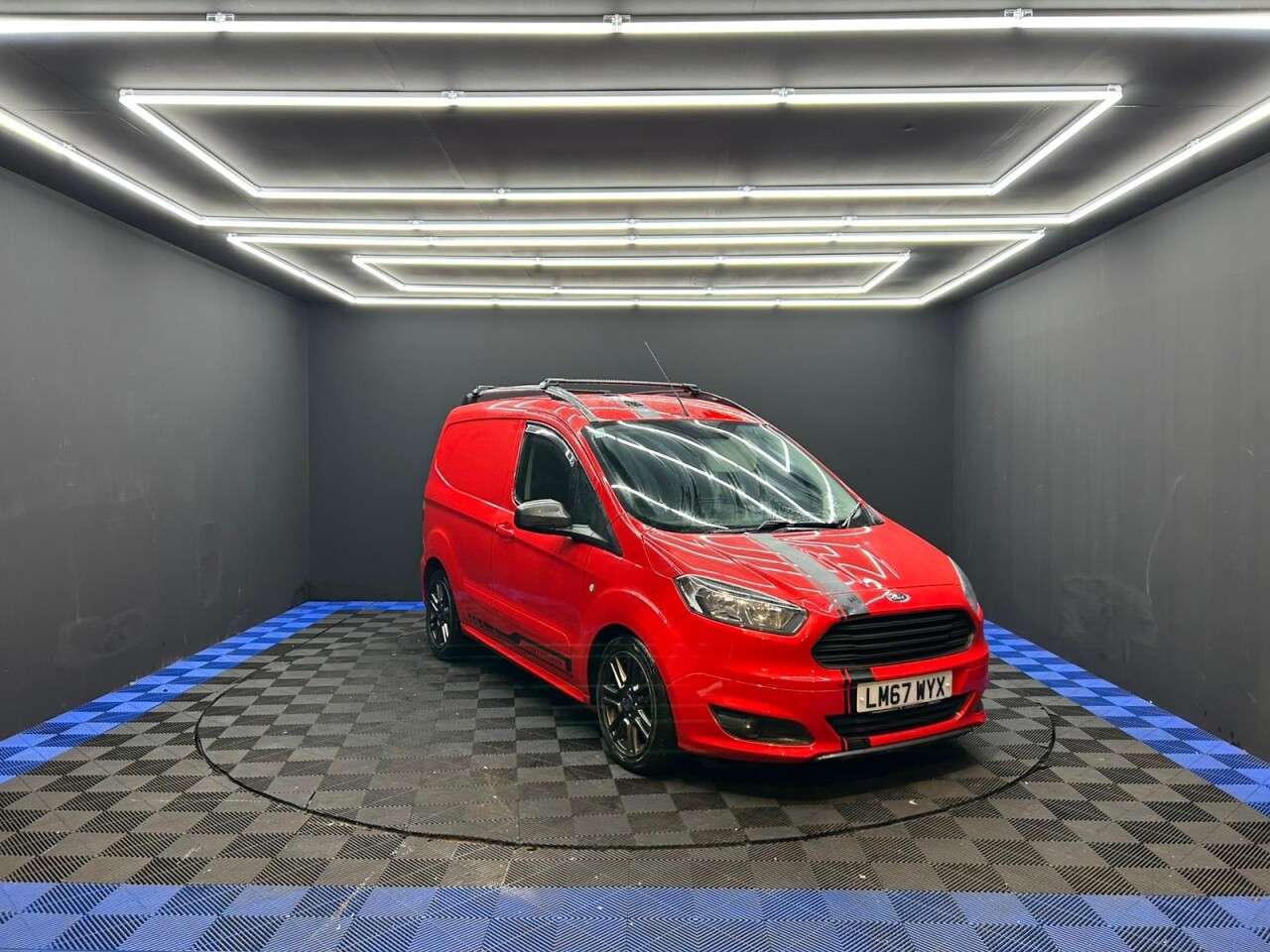 A 2017 FORD TRANSIT COURIER 1.5 TDCi Sport Panel Van 5dr Diesel Manual L1 Euro 6 (95 ps) Aircon, Electr A 2017 FORD TRANSIT COURIER 1.5 TDCi Sport Panel Van 5dr Diesel Manual L1 Euro 6 (95 ps) Aircon, Electr