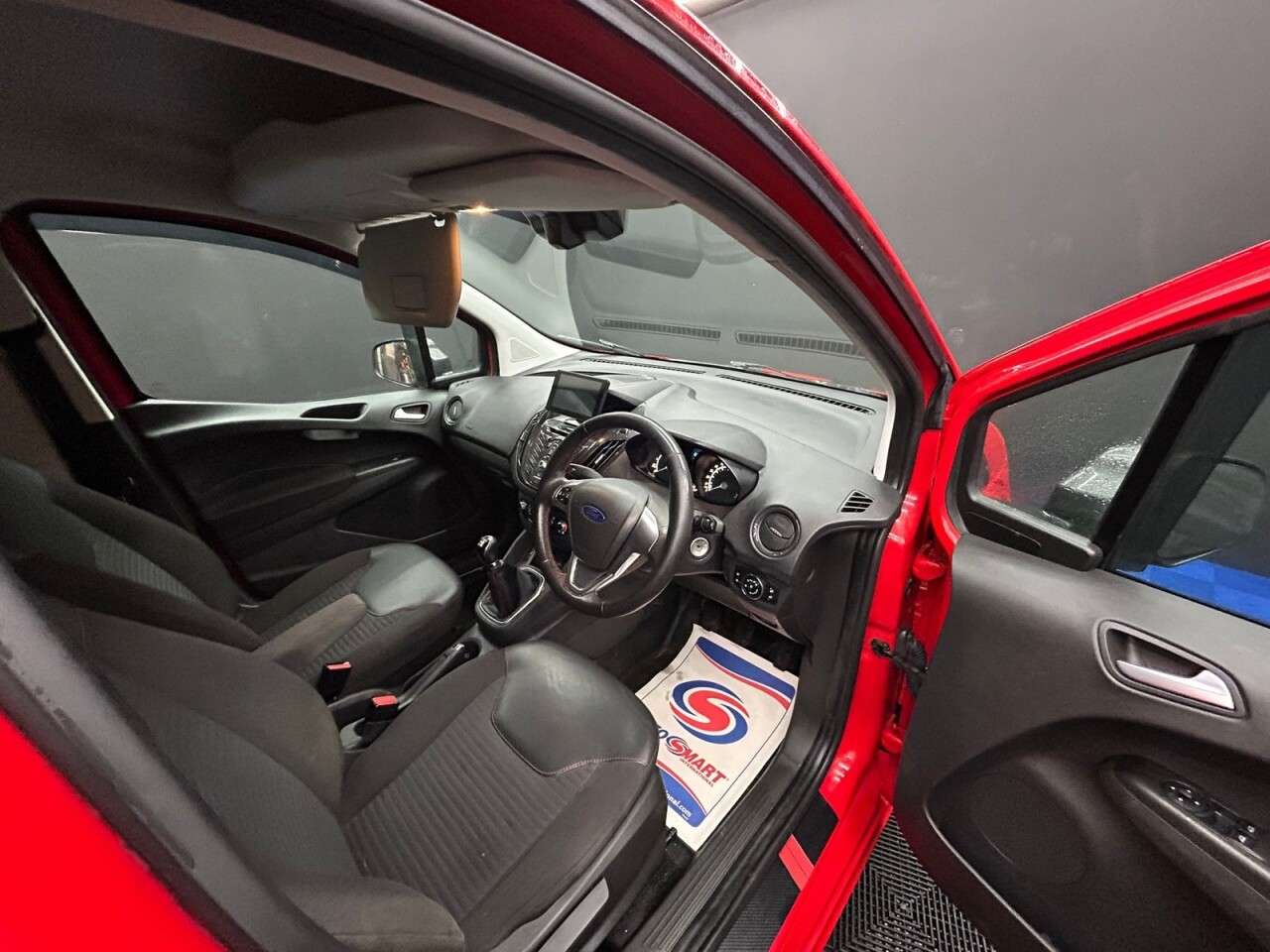 2017 FORD TRANSIT COURIER 2017 FORD TRANSIT COURIER