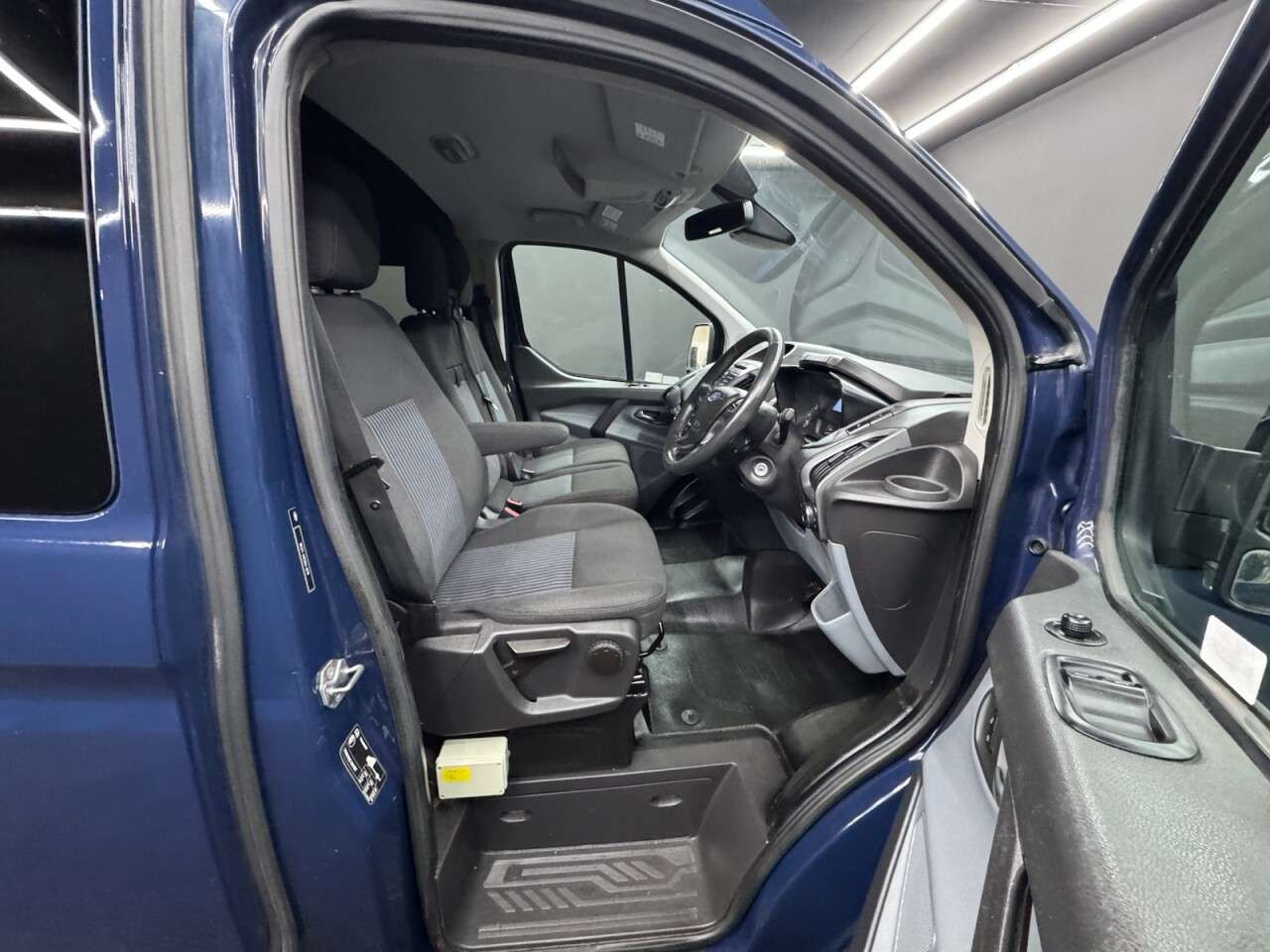 2015 FORD TRANSIT CUSTOM 2015 FORD TRANSIT CUSTOM