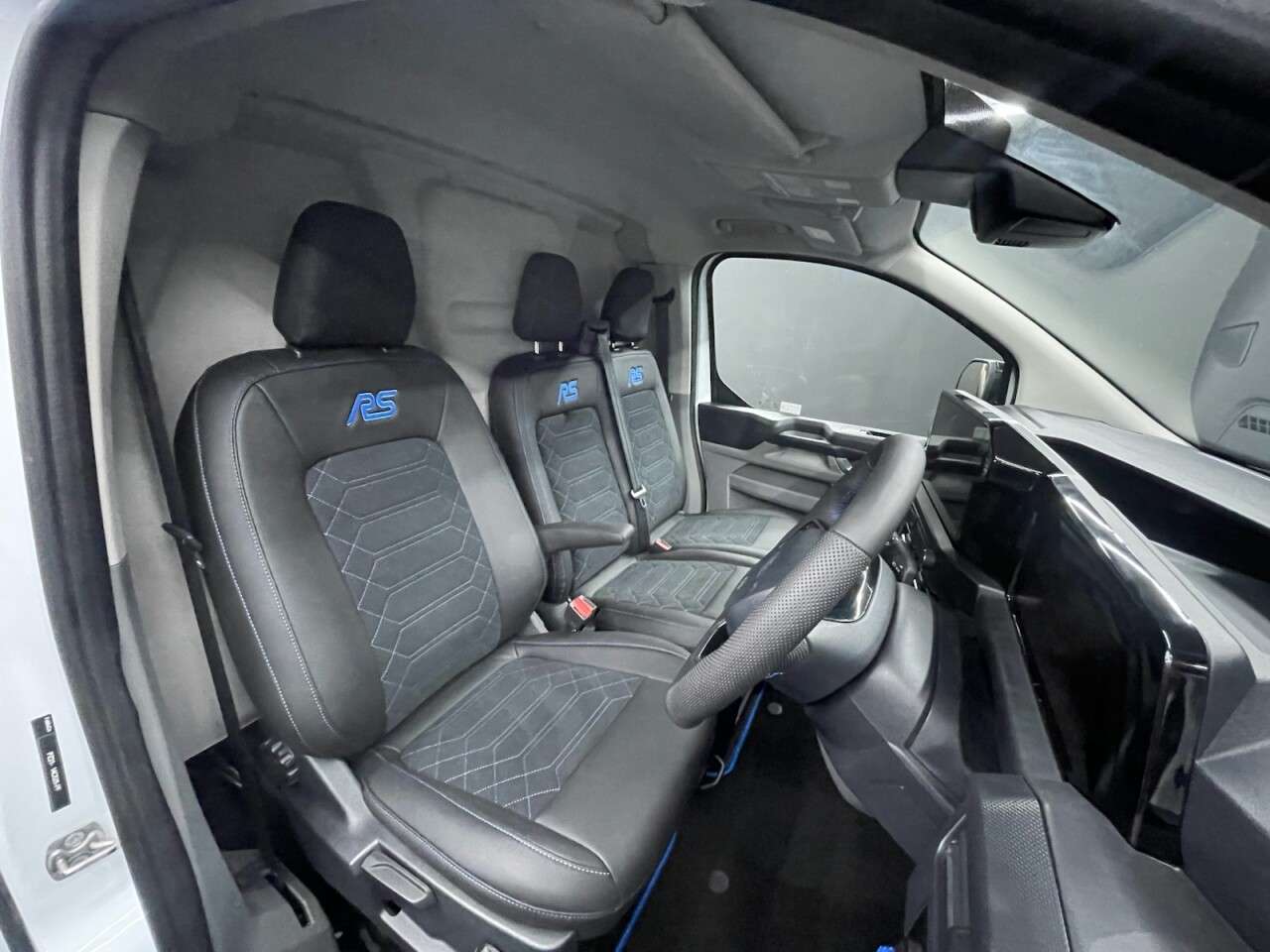 2024 FORD TRANSIT CUSTOM 2024 FORD TRANSIT CUSTOM