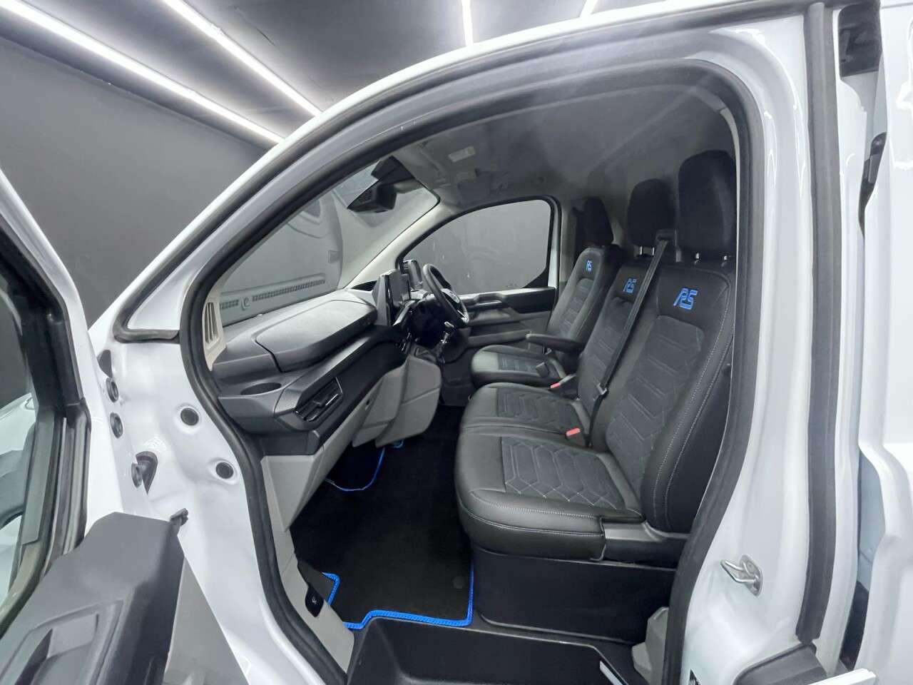 2024 FORD TRANSIT CUSTOM 2024 FORD TRANSIT CUSTOM