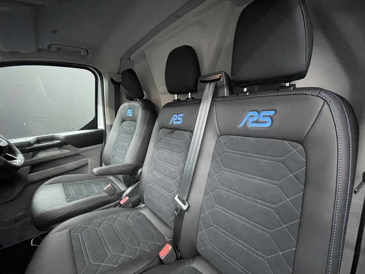 2024 FORD TRANSIT CUSTOM 2024 FORD TRANSIT CUSTOM