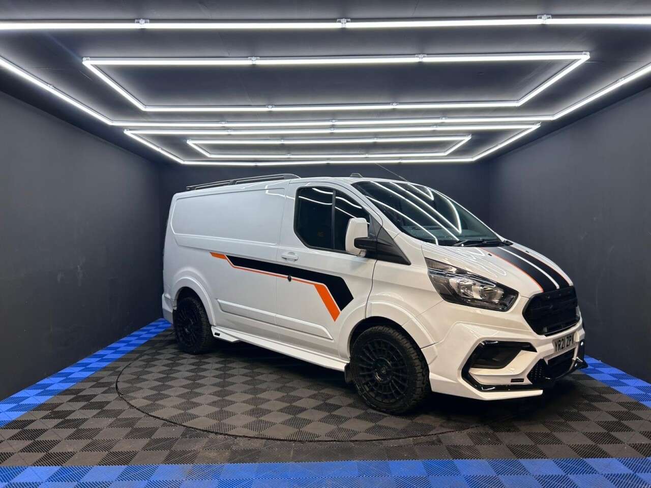 A 2021 FORD TRANSIT CUSTOM 2.0 280 EcoBlue Leader Panel Van 5dr Diesel Manual L1 H1 Euro 6 (s/s) (105 A 2021 FORD TRANSIT CUSTOM 2.0 280 EcoBlue Leader Panel Van 5dr Diesel Manual L1 H1 Euro 6 (s/s) (105