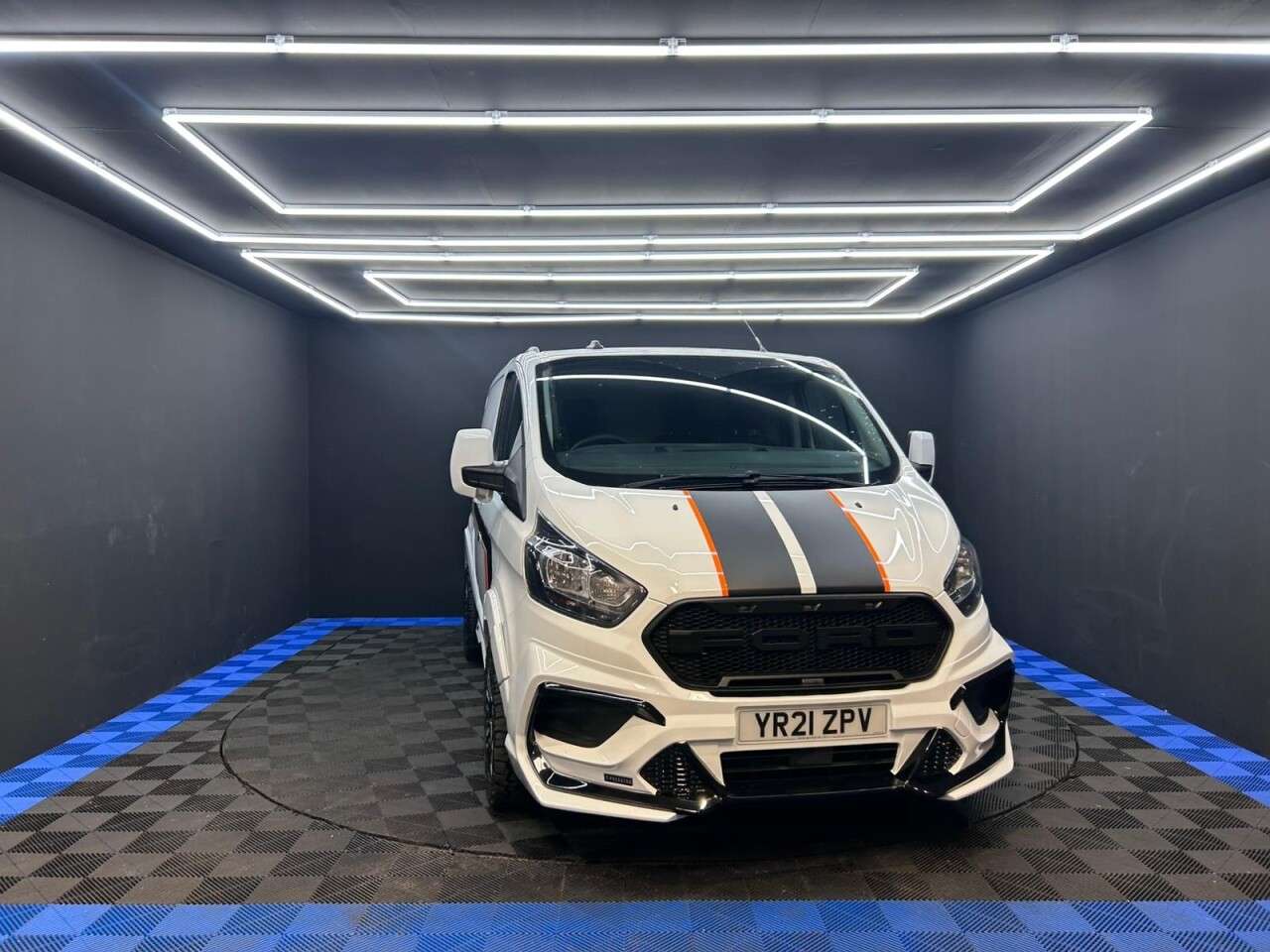 A 2021 FORD TRANSIT CUSTOM 2.0 280 EcoBlue Leader Panel Van 5dr Diesel Manual L1 H1 Euro 6 (s/s) (105 A 2021 FORD TRANSIT CUSTOM 2.0 280 EcoBlue Leader Panel Van 5dr Diesel Manual L1 H1 Euro 6 (s/s) (105