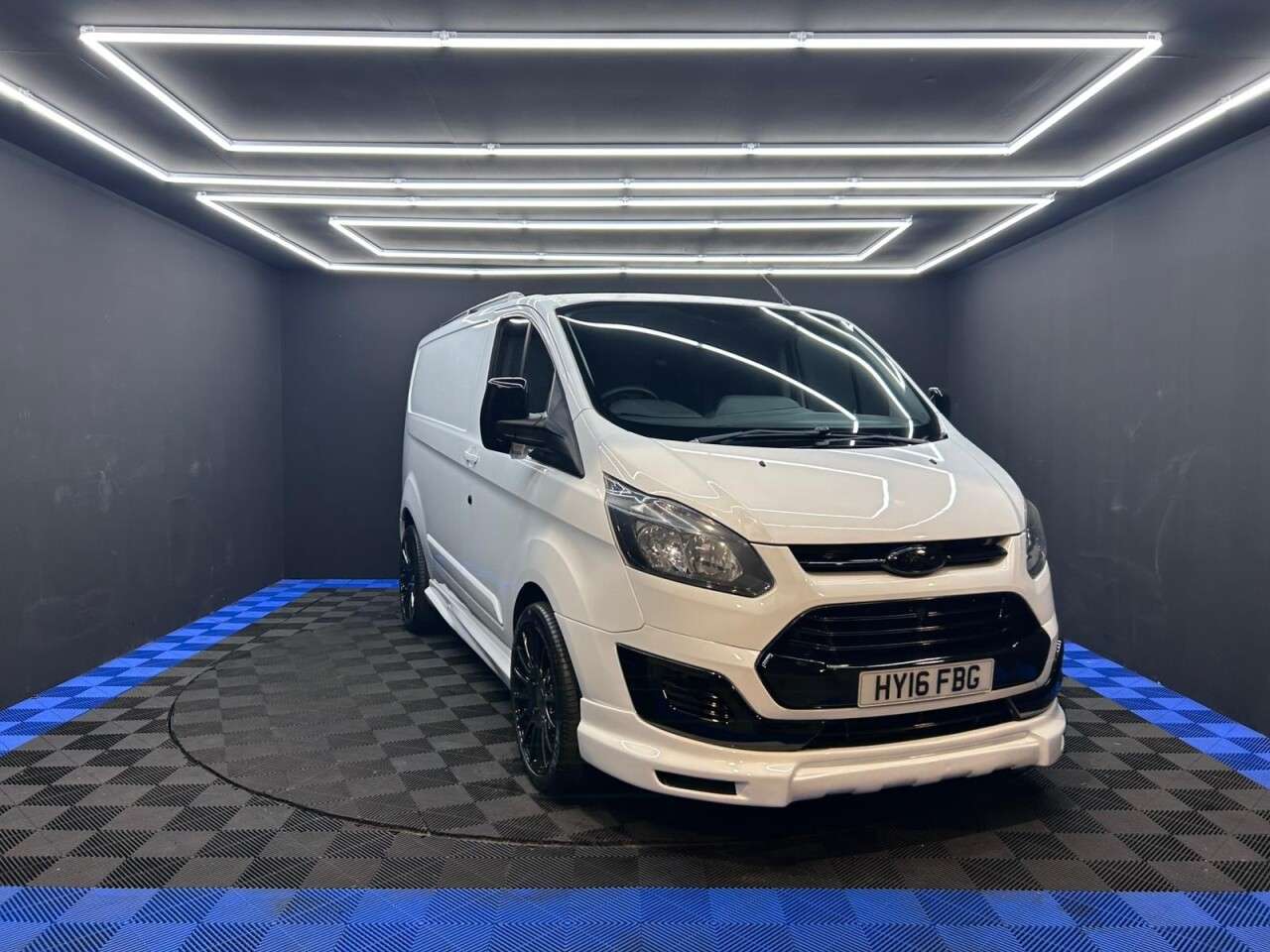 A 2016 FORD TRANSIT CUSTOM 2.2 TDCi 290 Panel Van 5dr Diesel Manual L1 H1 (186 g/km, 98 bhp) 12 MONTHS A 2016 FORD TRANSIT CUSTOM 2.2 TDCi 290 Panel Van 5dr Diesel Manual L1 H1 (186 g/km, 98 bhp) 12 MONTHS