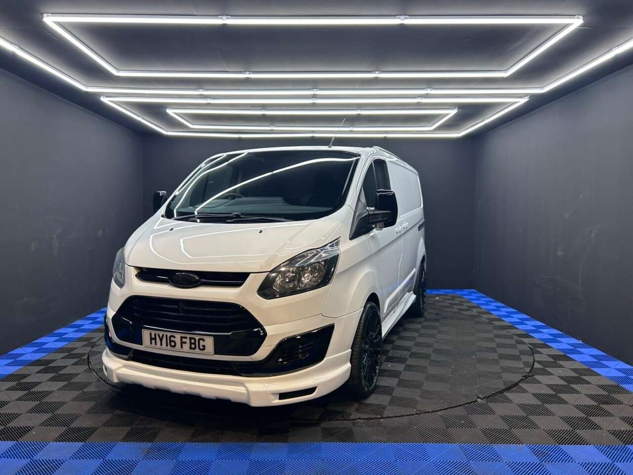 A 2016 FORD TRANSIT CUSTOM 2.2 TDCi 290 Panel Van 5dr Diesel Manual L1 H1 (186 g/km, 98 bhp) 12 MONTHS A 2016 FORD TRANSIT CUSTOM 2.2 TDCi 290 Panel Van 5dr Diesel Manual L1 H1 (186 g/km, 98 bhp) 12 MONTHS