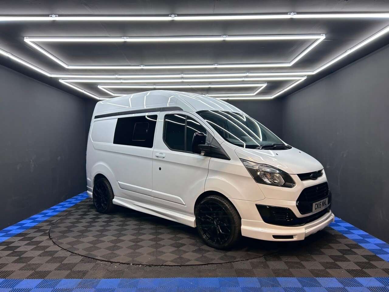 A 2015 FORD TRANSIT CUSTOM 2.2 TDCi 270 ECOnetic Panel Van 5dr Diesel Manual L1 H1 (162 g/km, 98 bhp) A 2015 FORD TRANSIT CUSTOM 2.2 TDCi 270 ECOnetic Panel Van 5dr Diesel Manual L1 H1 (162 g/km, 98 bhp)