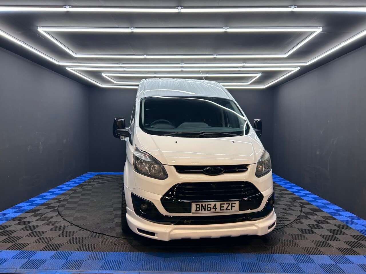 A 2014 FORD TRANSIT CUSTOM 2.2 TDCi 290 Panel Van 5dr Diesel Manual L2 H1 (186 g/km, 98 bhp) 12 MONTHS A 2014 FORD TRANSIT CUSTOM 2.2 TDCi 290 Panel Van 5dr Diesel Manual L2 H1 (186 g/km, 98 bhp) 12 MONTHS