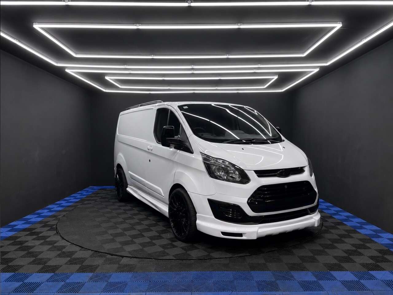A 2016 FORD TRANSIT CUSTOM 2.2 TDCi 290 Panel Van 5dr Diesel Manual L1 H1 (186 g/km, 98 bhp) 12 MONTHS A 2016 FORD TRANSIT CUSTOM 2.2 TDCi 290 Panel Van 5dr Diesel Manual L1 H1 (186 g/km, 98 bhp) 12 MONTHS
