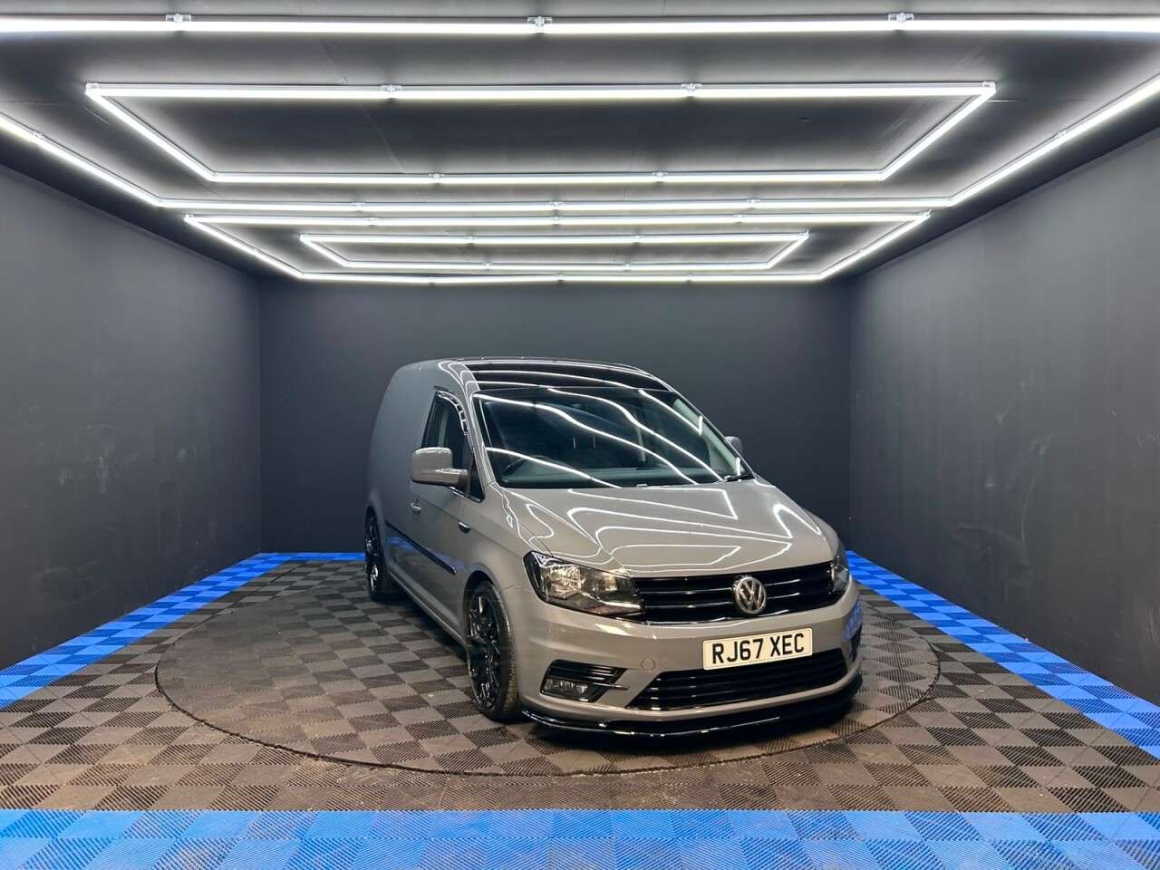 A 2018 VOLKSWAGEN CADDY 2.0 TDI C20 BlueMotion Tech Highline Panel Van 5dr Diesel Manual SWB Euro 6 A 2018 VOLKSWAGEN CADDY 2.0 TDI C20 BlueMotion Tech Highline Panel Van 5dr Diesel Manual SWB Euro 6
