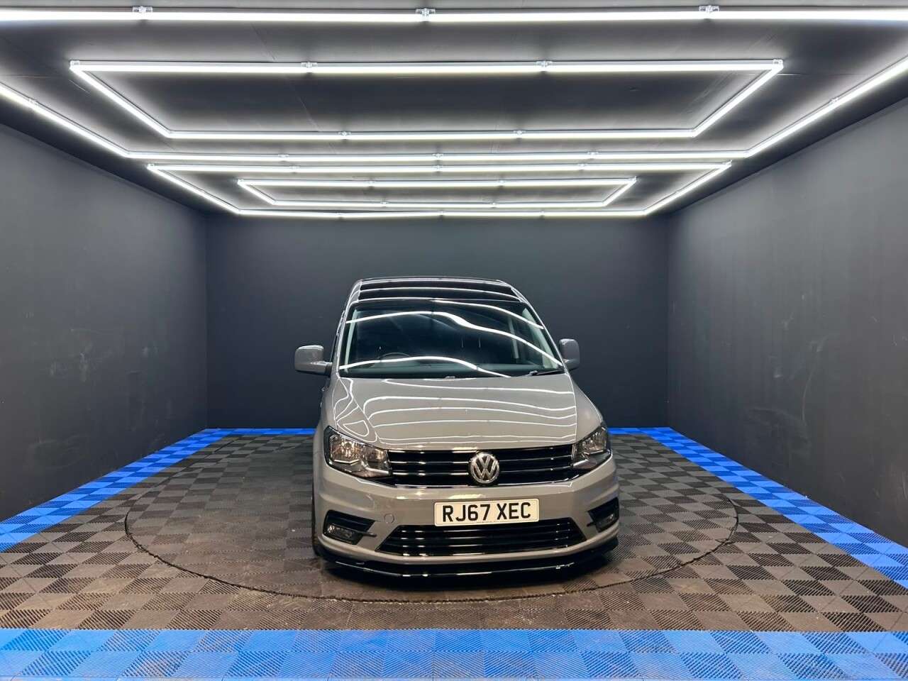 A 2018 VOLKSWAGEN CADDY 2.0 TDI C20 BlueMotion Tech Highline Panel Van 5dr Diesel Manual SWB Euro 6 A 2018 VOLKSWAGEN CADDY 2.0 TDI C20 BlueMotion Tech Highline Panel Van 5dr Diesel Manual SWB Euro 6