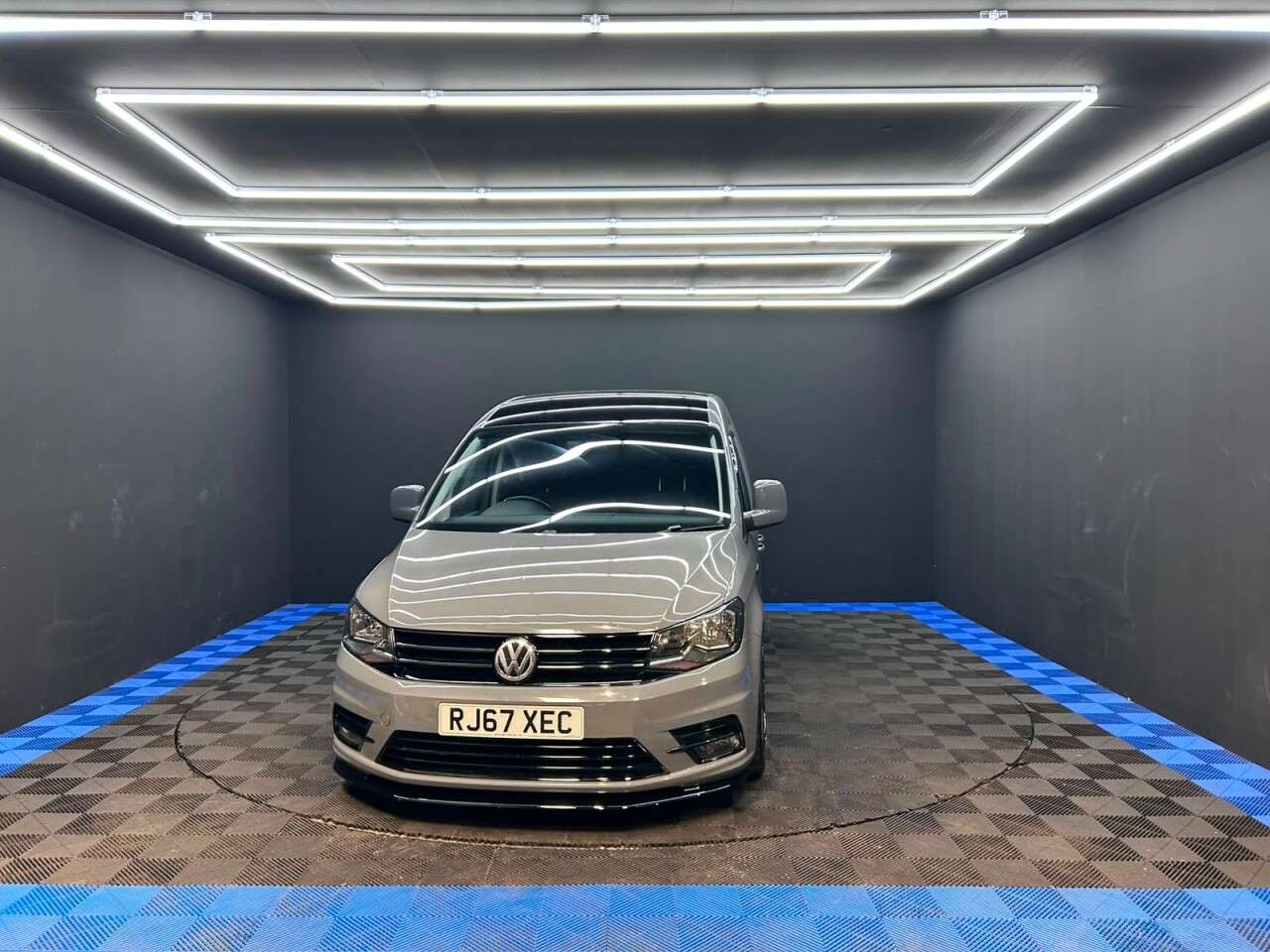 A 2018 VOLKSWAGEN CADDY 2.0 TDI C20 BlueMotion Tech Highline Panel Van 5dr Diesel Manual SWB Euro 6 A 2018 VOLKSWAGEN CADDY 2.0 TDI C20 BlueMotion Tech Highline Panel Van 5dr Diesel Manual SWB Euro 6