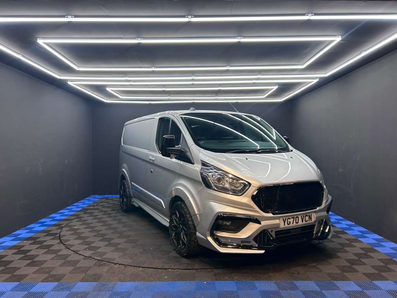 A 2020 FORD TRANSIT CUSTOM 2.0 300 EcoBlue Trend Panel Van 5dr Diesel Manual L1 H1 Euro 6 (s/s) (130 p A 2020 FORD TRANSIT CUSTOM 2.0 300 EcoBlue Trend Panel Van 5dr Diesel Manual L1 H1 Euro 6 (s/s) (130 p