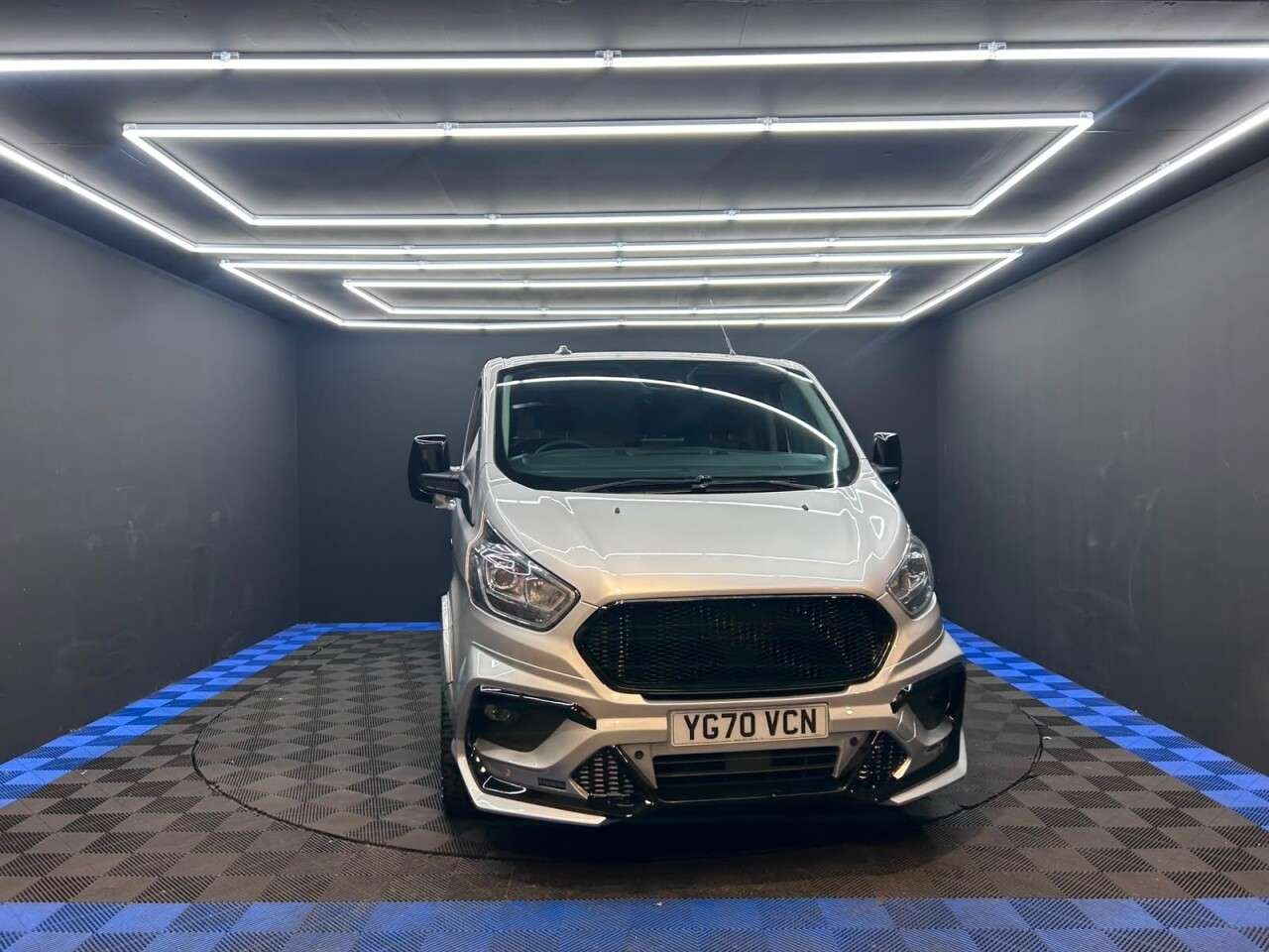 A 2020 FORD TRANSIT CUSTOM 2.0 300 EcoBlue Trend Panel Van 5dr Diesel Manual L1 H1 Euro 6 (s/s) (130 p A 2020 FORD TRANSIT CUSTOM 2.0 300 EcoBlue Trend Panel Van 5dr Diesel Manual L1 H1 Euro 6 (s/s) (130 p