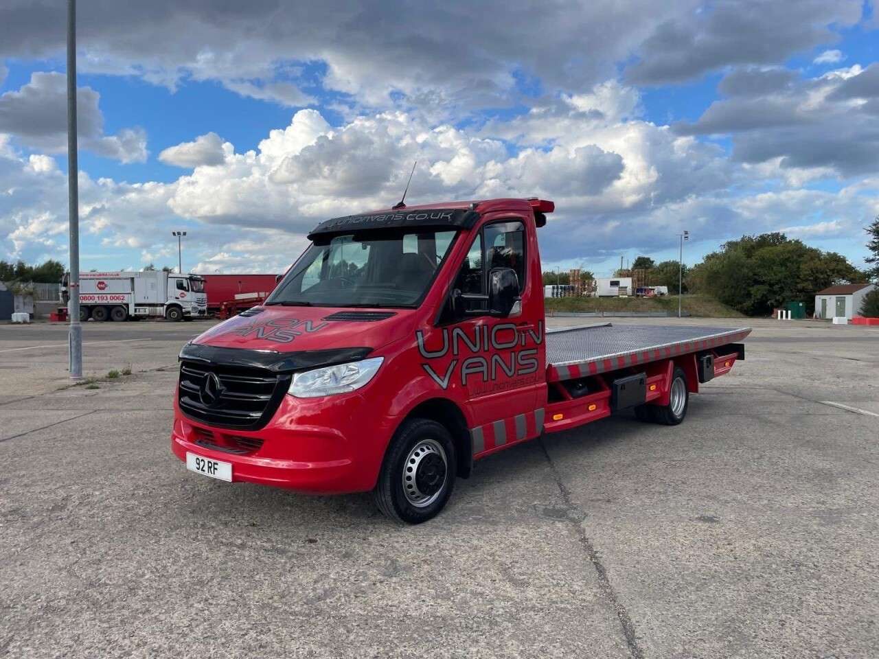 A 2019 MERCEDES-BENZ SPRINTER 2.1 514 CDI Chassis Cab 2dr Diesel Manual RWD L2 Euro 6 (s/s) (143 ps) A 2019 MERCEDES-BENZ SPRINTER 2.1 514 CDI Chassis Cab 2dr Diesel Manual RWD L2 Euro 6 (s/s) (143 ps)