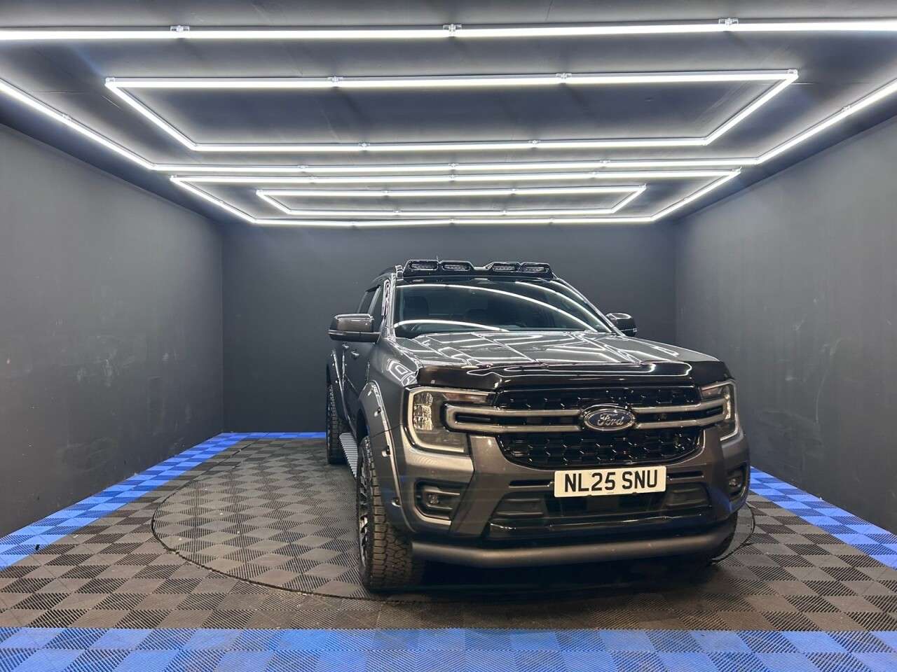 A 2025 FORD RANGER 2.0 TD EcoBlue Wildtrak Pickup Double Cab 4dr Diesel Auto 4WD Euro 6 (s/s) A 2025 FORD RANGER 2.0 TD EcoBlue Wildtrak Pickup Double Cab 4dr Diesel Auto 4WD Euro 6 (s/s)