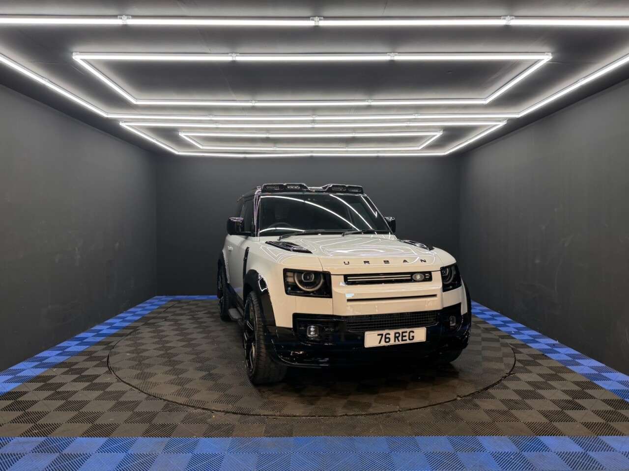 A 2026 LAND ROVER DEFENDER 90 3.0 D250 MHEV S Hard Top SUV 3dr Diesel Auto 4WD Euro 6 (s/s) (250 ps) A 2026 LAND ROVER DEFENDER 90 3.0 D250 MHEV S Hard Top SUV 3dr Diesel Auto 4WD Euro 6 (s/s) (250 ps)