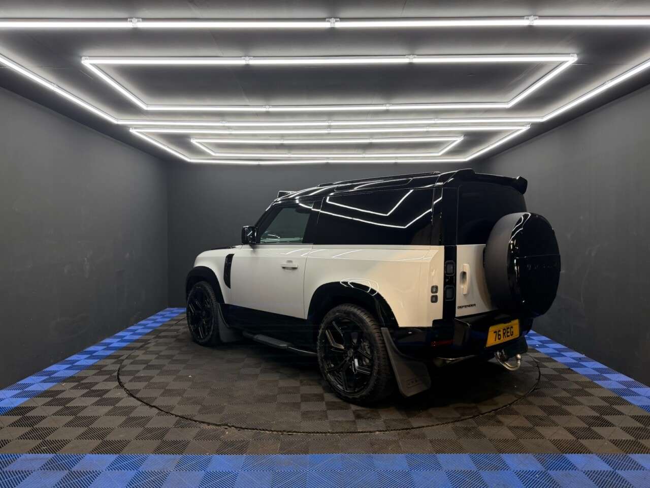 2026 LAND ROVER DEFENDER 90 2026 LAND ROVER DEFENDER 90