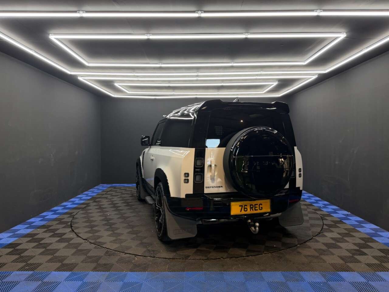 2026 LAND ROVER DEFENDER 90 2026 LAND ROVER DEFENDER 90