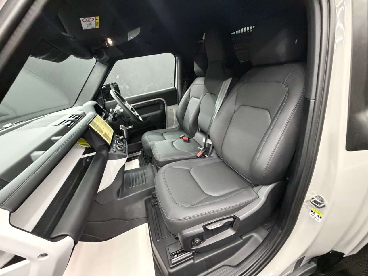 2026 LAND ROVER DEFENDER 90 2026 LAND ROVER DEFENDER 90