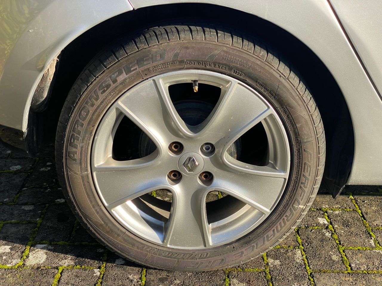 2014 RENAULT CLIO 2014 RENAULT CLIO