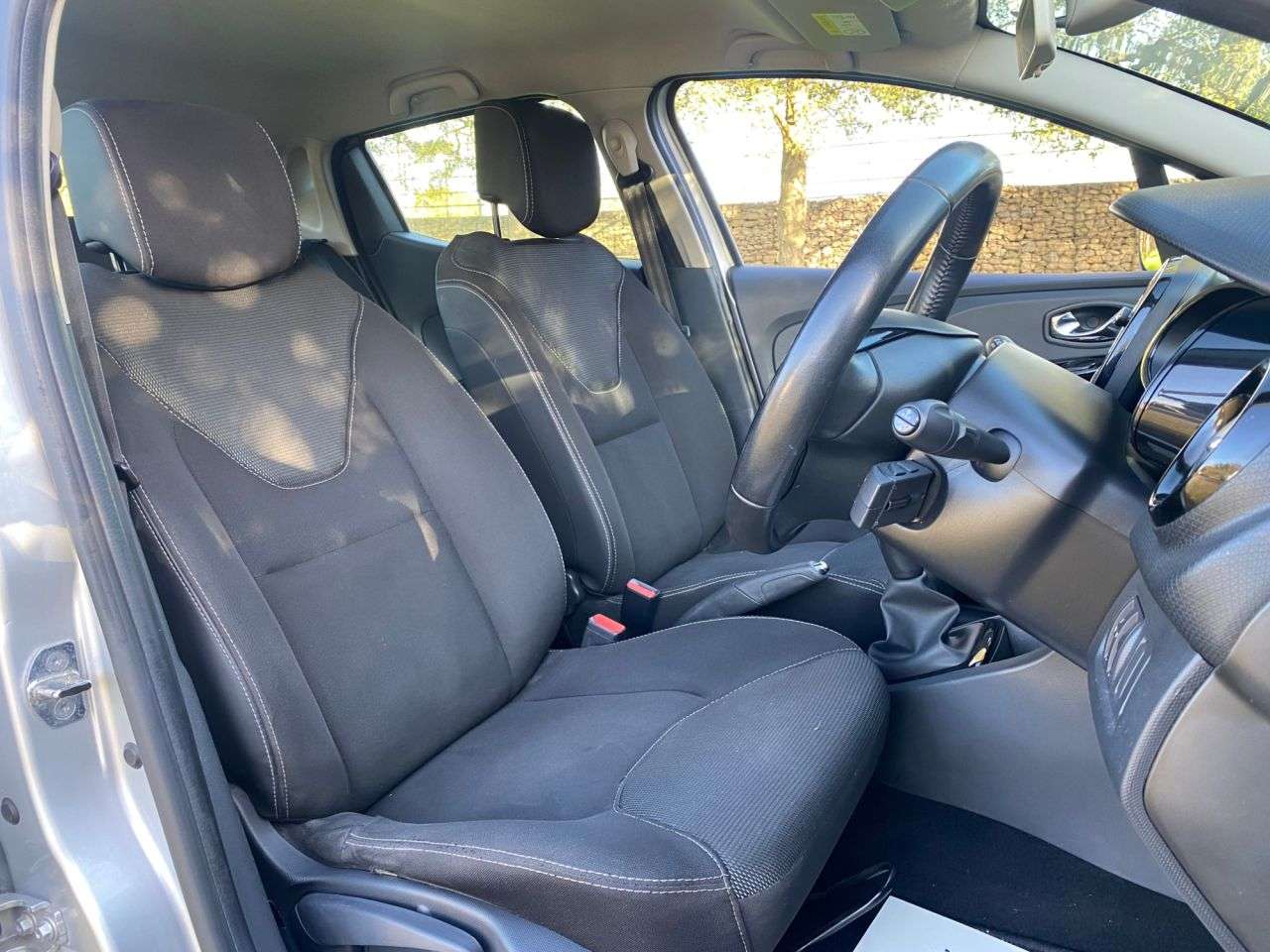 2014 RENAULT CLIO 2014 RENAULT CLIO