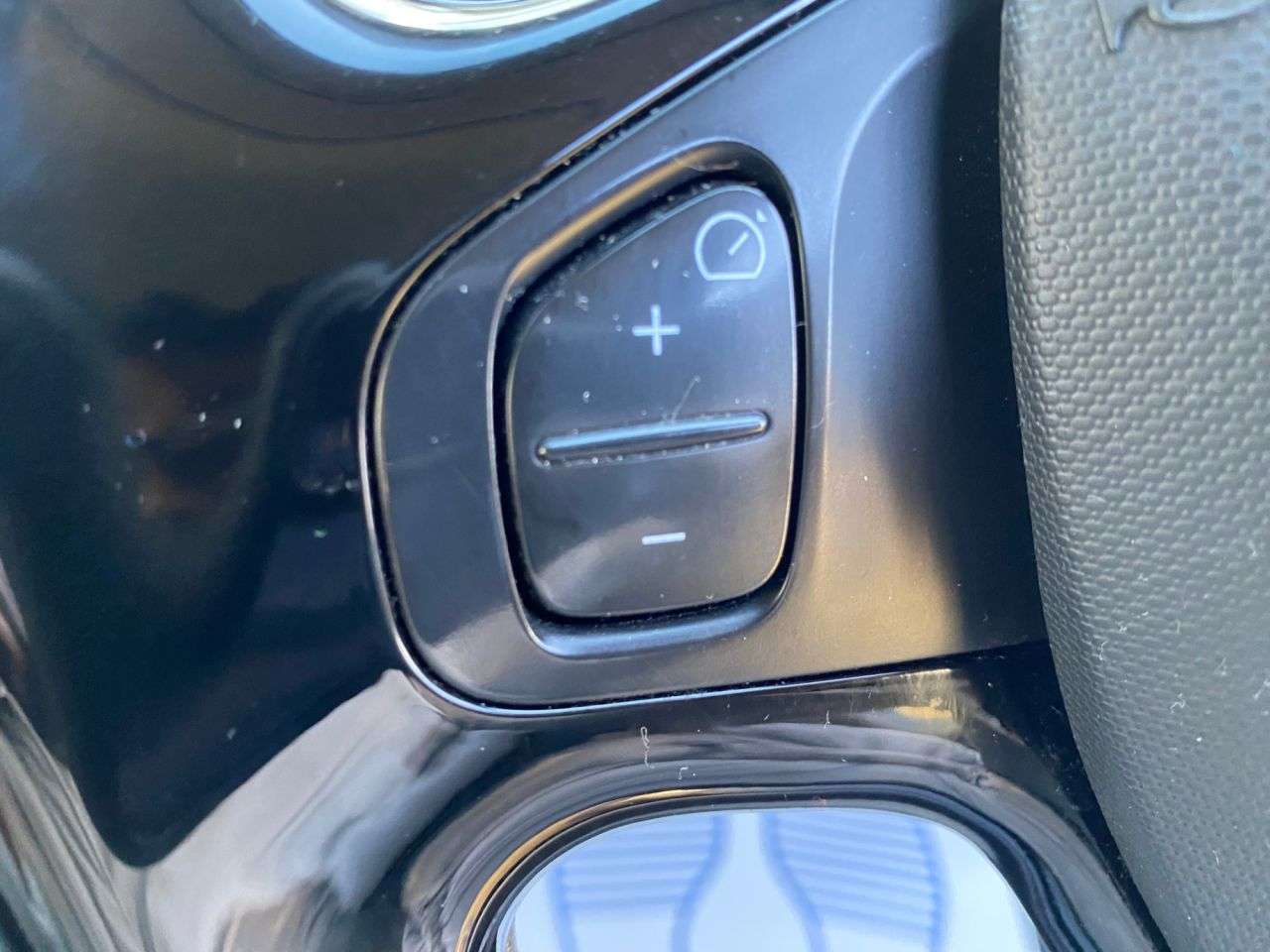 2014 RENAULT CLIO 2014 RENAULT CLIO