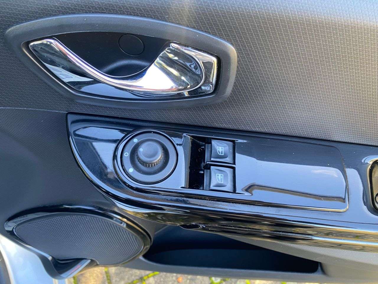 2014 RENAULT CLIO 2014 RENAULT CLIO