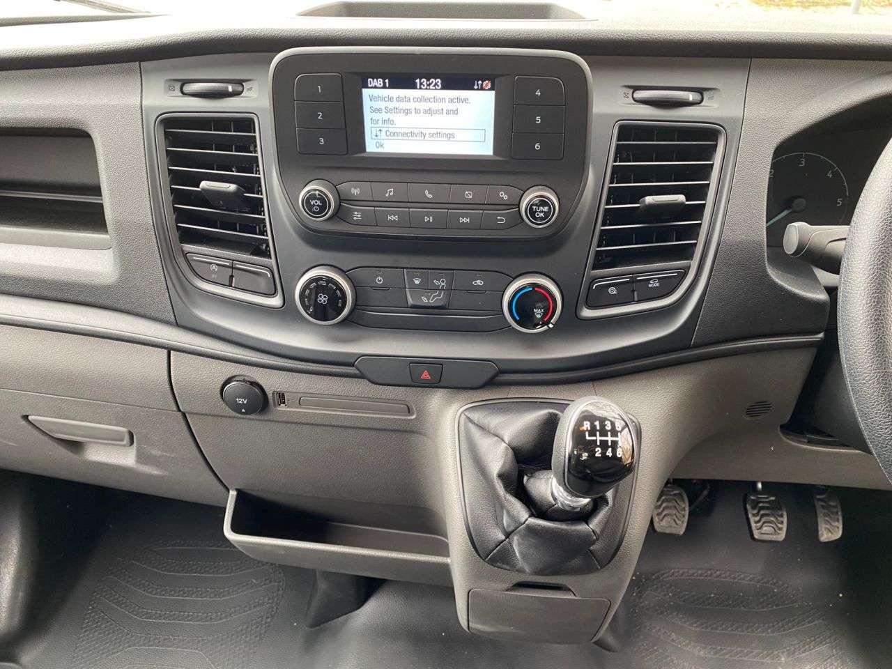 2024 FORD TRANSIT 2024 FORD TRANSIT